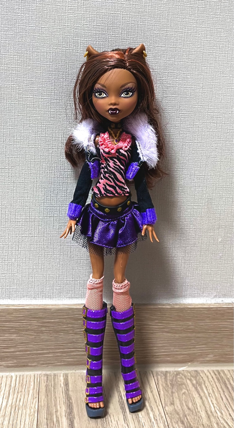 몬스터하이 클라우딘 울프🐺🌕💜