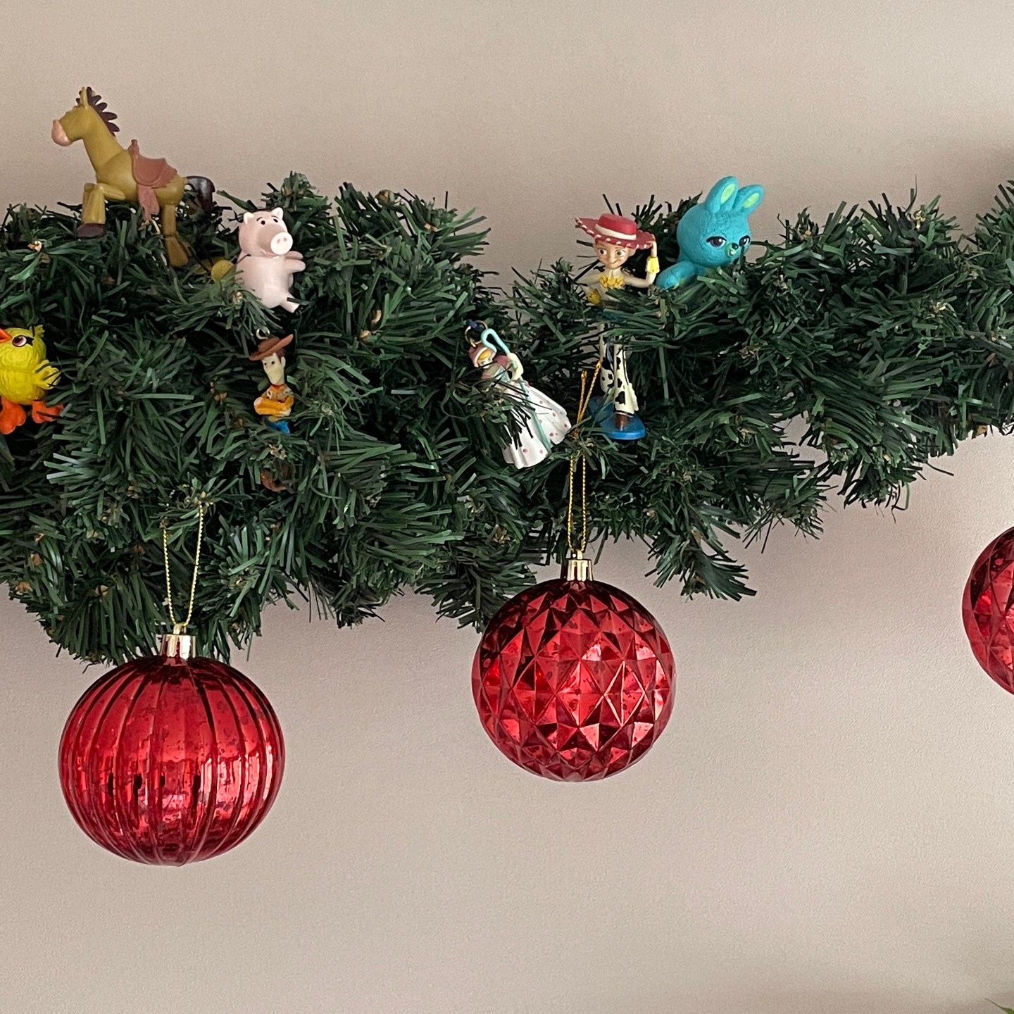 직접만든 크리스마스 토이스토리 리스🎄
