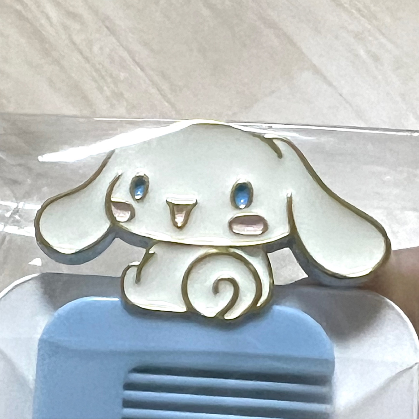 포근한 색감의 시나모롤 꼬리빗 💙