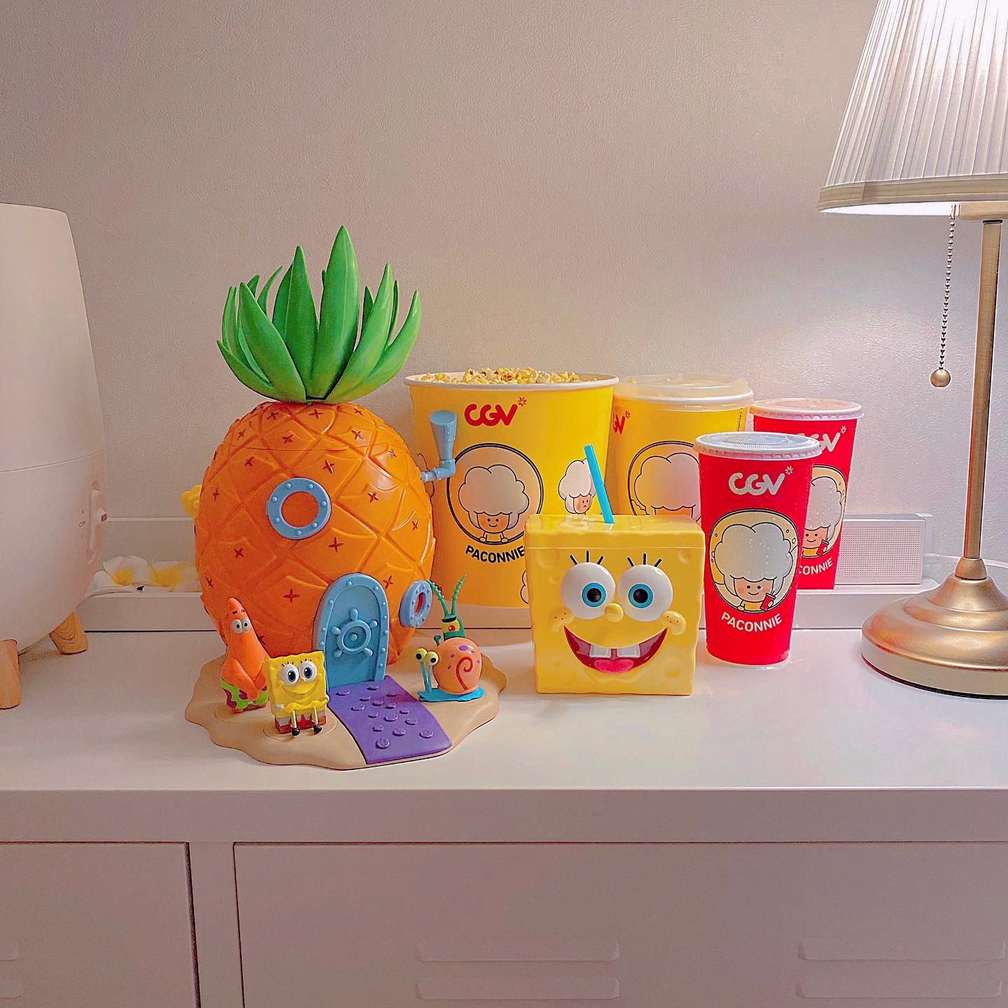 🍍🍿🥤