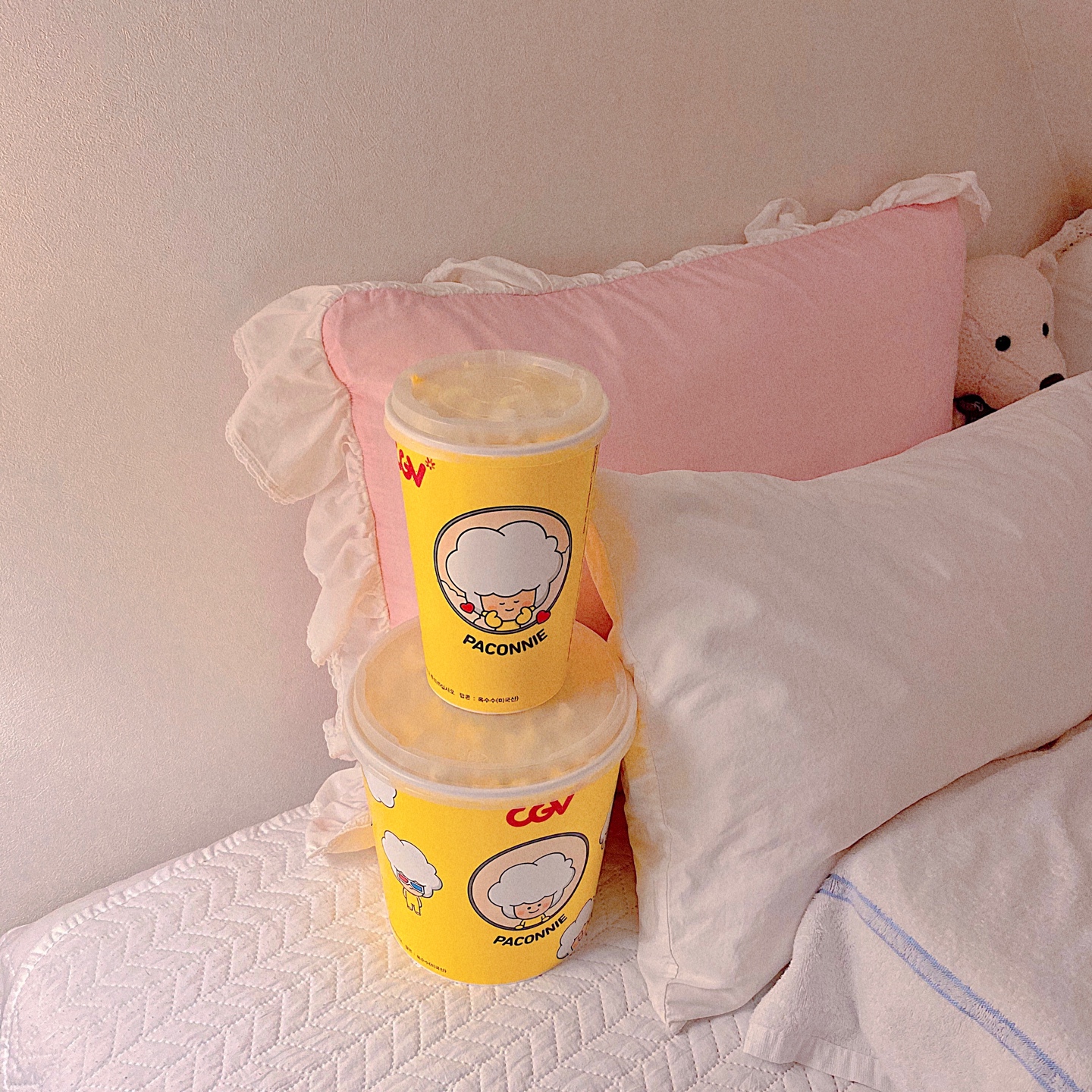 🍍🍿🥤
