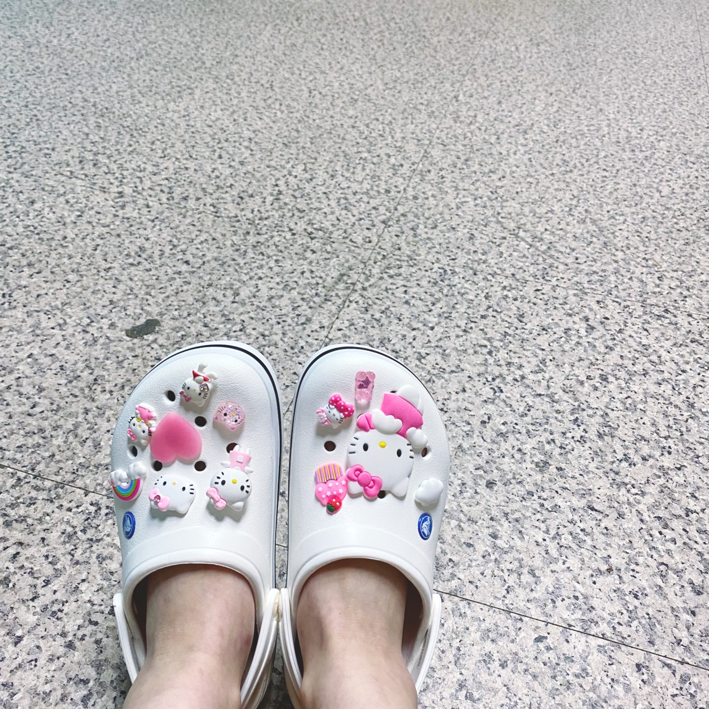 내 크록스가 젤 이뻐 💖