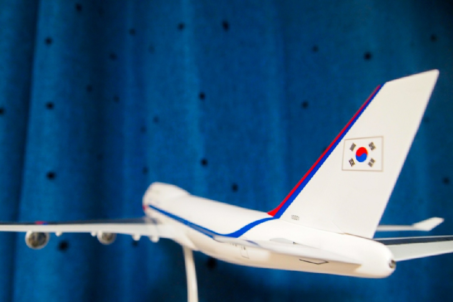 비행기 다이캐스트는 내가 처음인건가.......!!