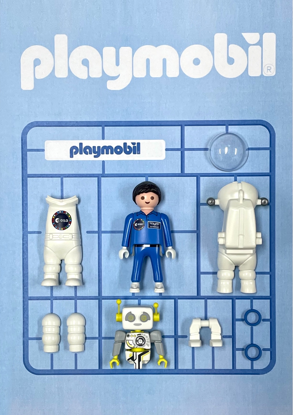하얀색 우주복 탈부착 가능👩‍🚀