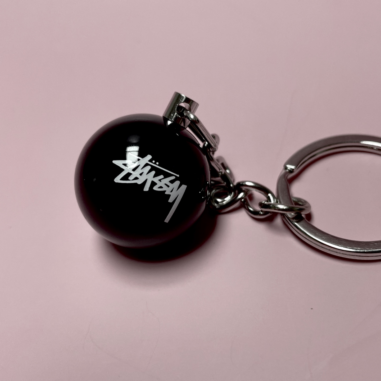 스투시 8 Ball 키링🎱