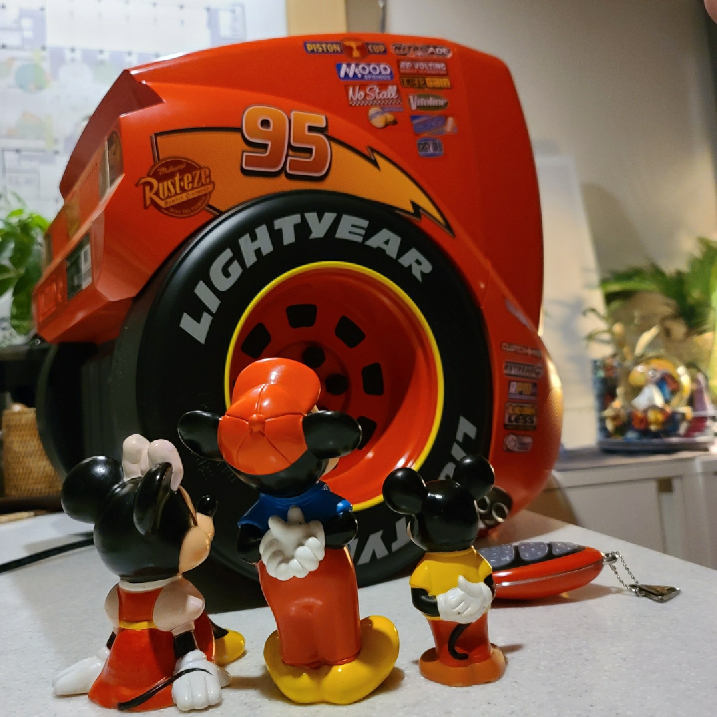 Disney Cars Mcqueen TV & DVD Combo