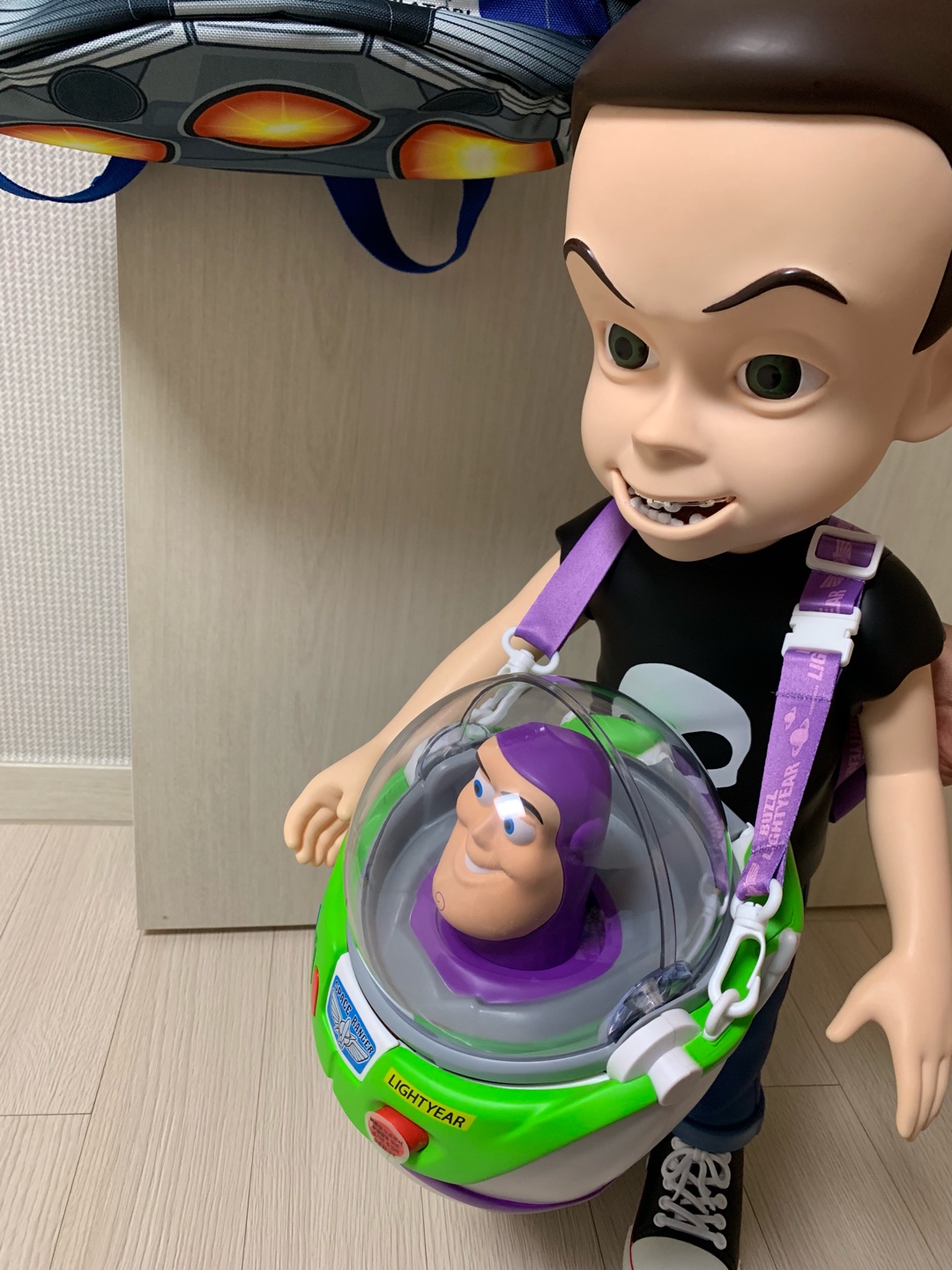 버즈 먼치킨 컨테이너