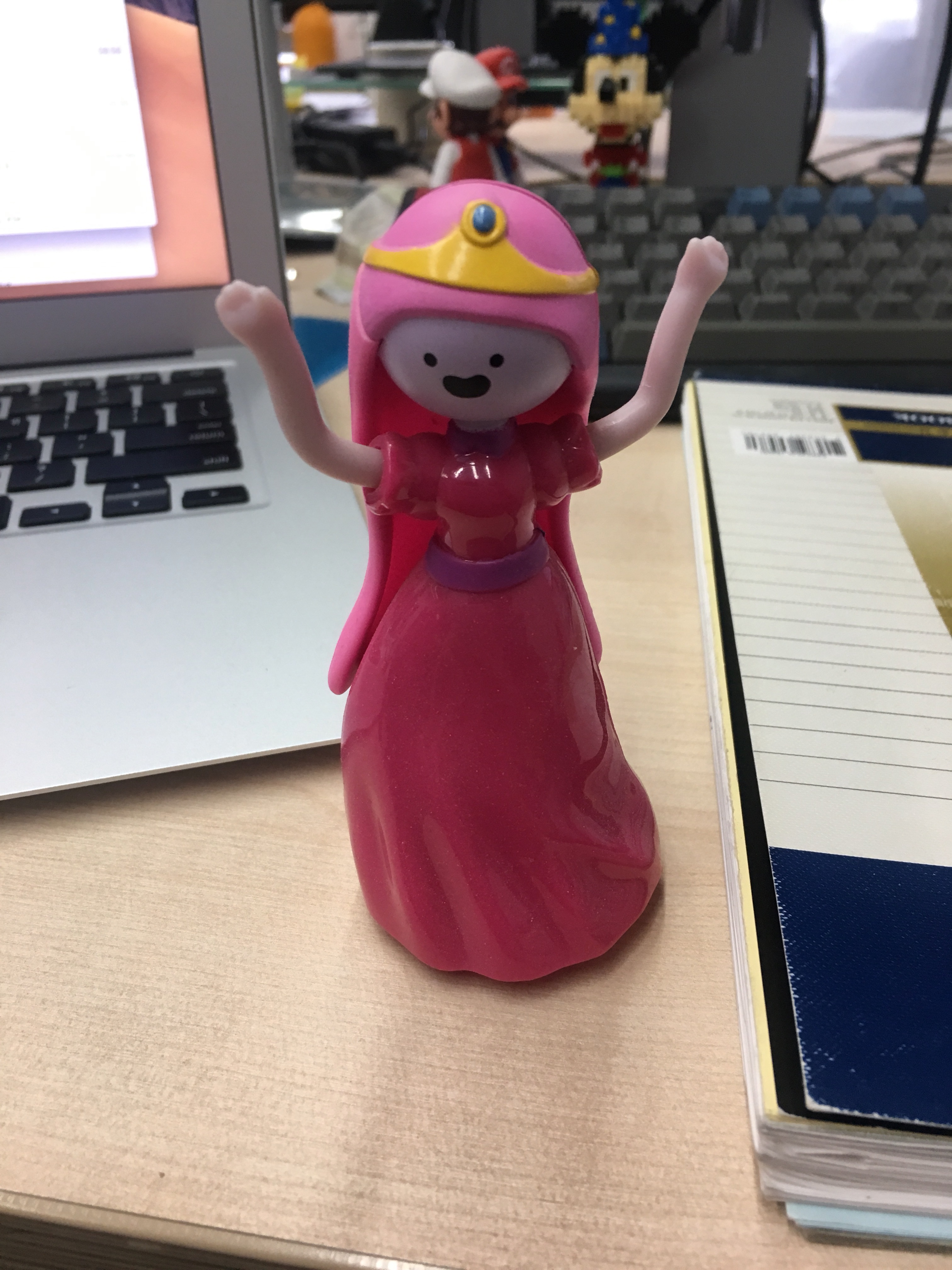 Princess bubblegum 맥날 해피밀

