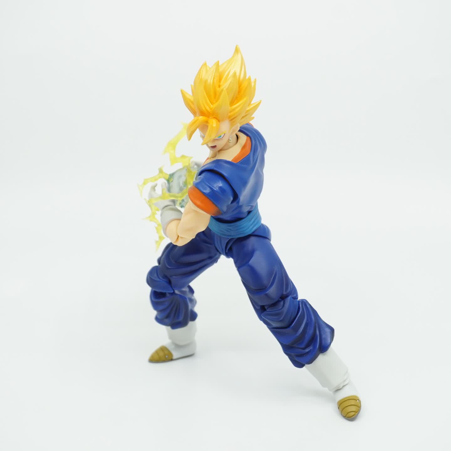 반다이 S.H.Figuarts 드래곤볼 베지트 2.0