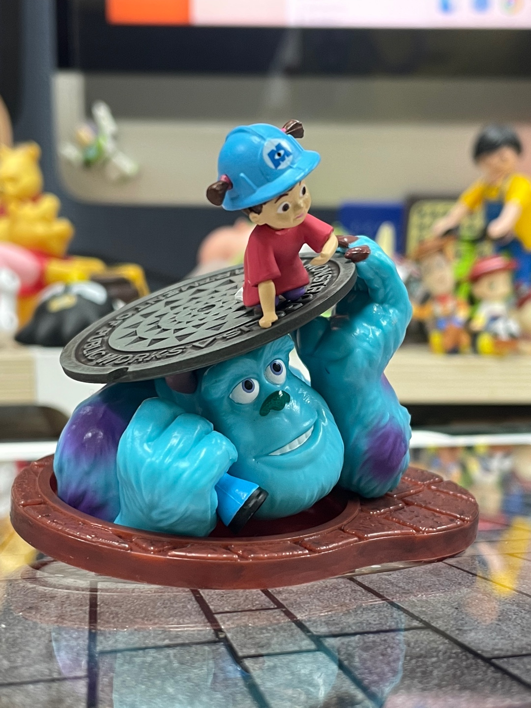 Monsters, Inc. Ride & Go Seek!
