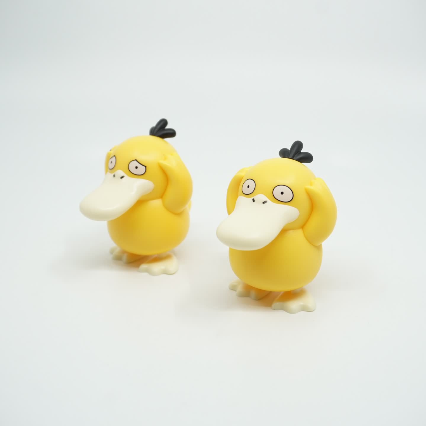 포켓몬 팝업스토어 한정 무한 고라파덕 가챠