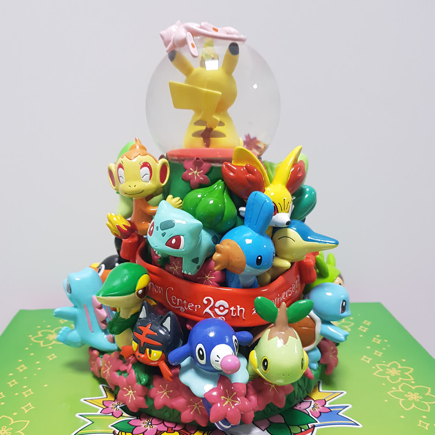 포켓몬센터 20주년 한정판 스노우볼