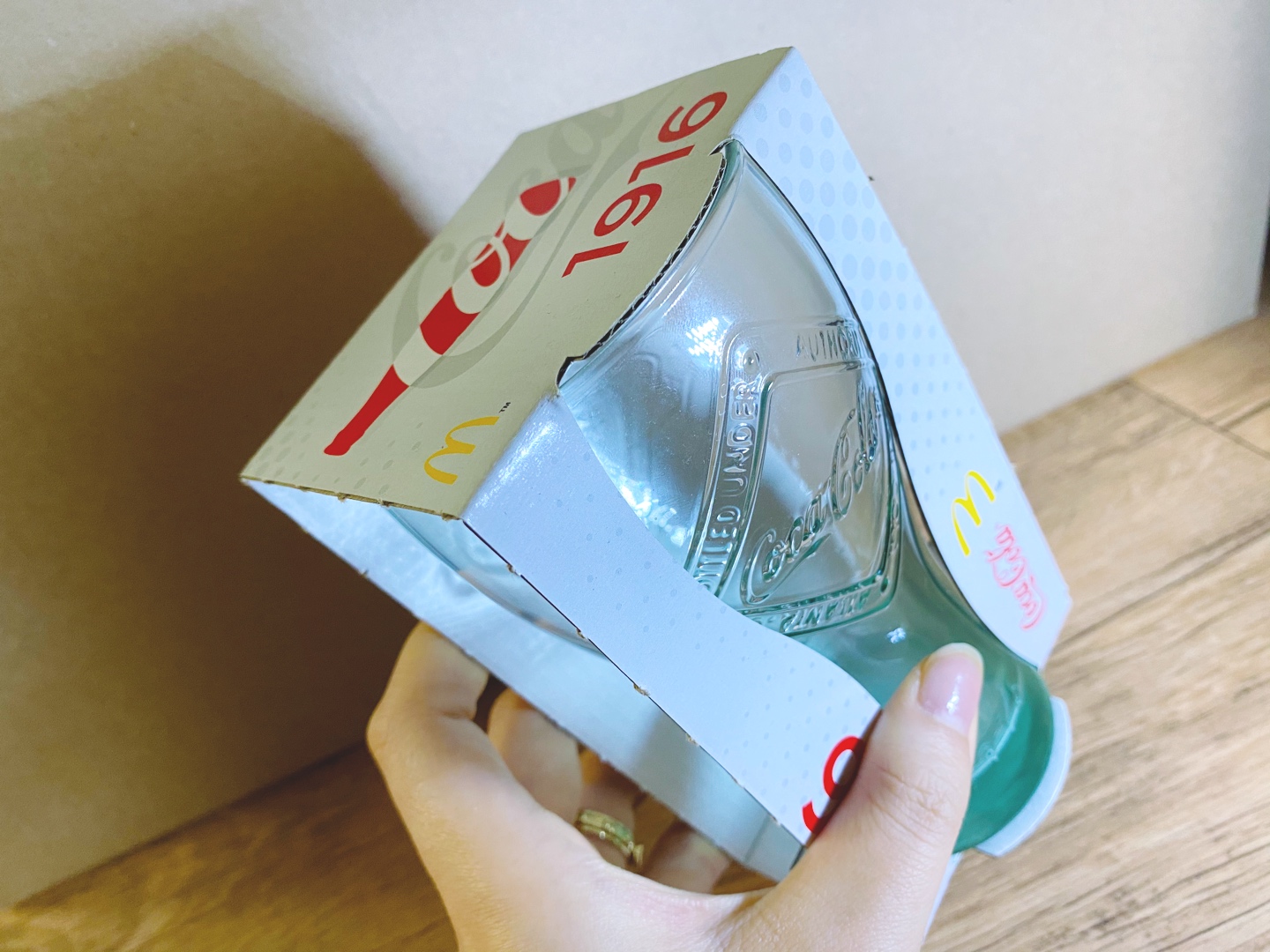 코카콜라 100주년 기념컵
“맥도날드 재팬”