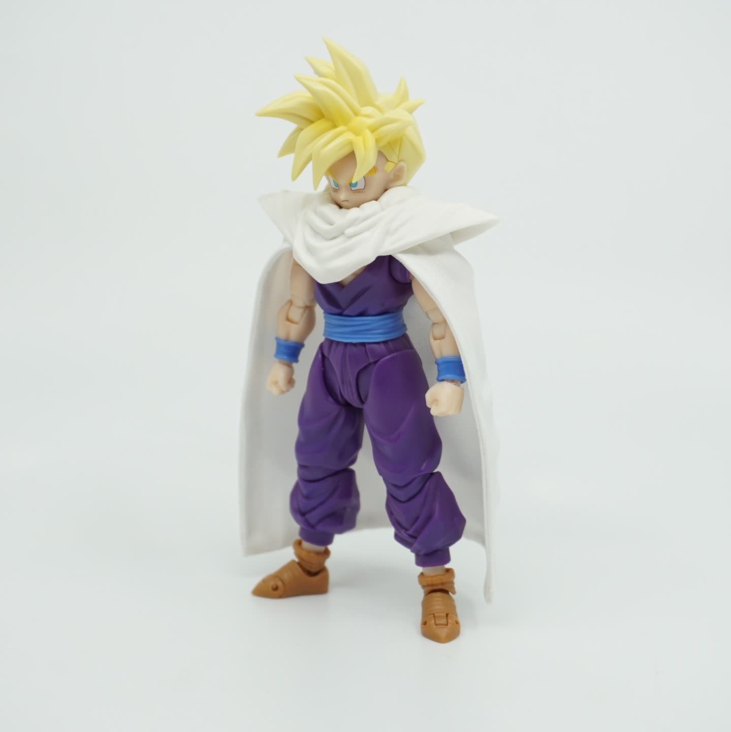 반다이 S.H.Figuarts 손오반 -오공을 초월한 전사-