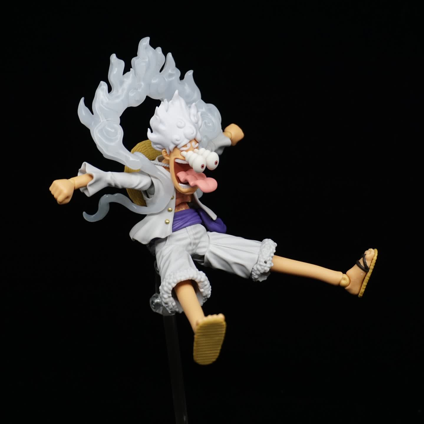 반다이 S.H.Figuarts 몽키 D. 루피 -기어 5- (니카)