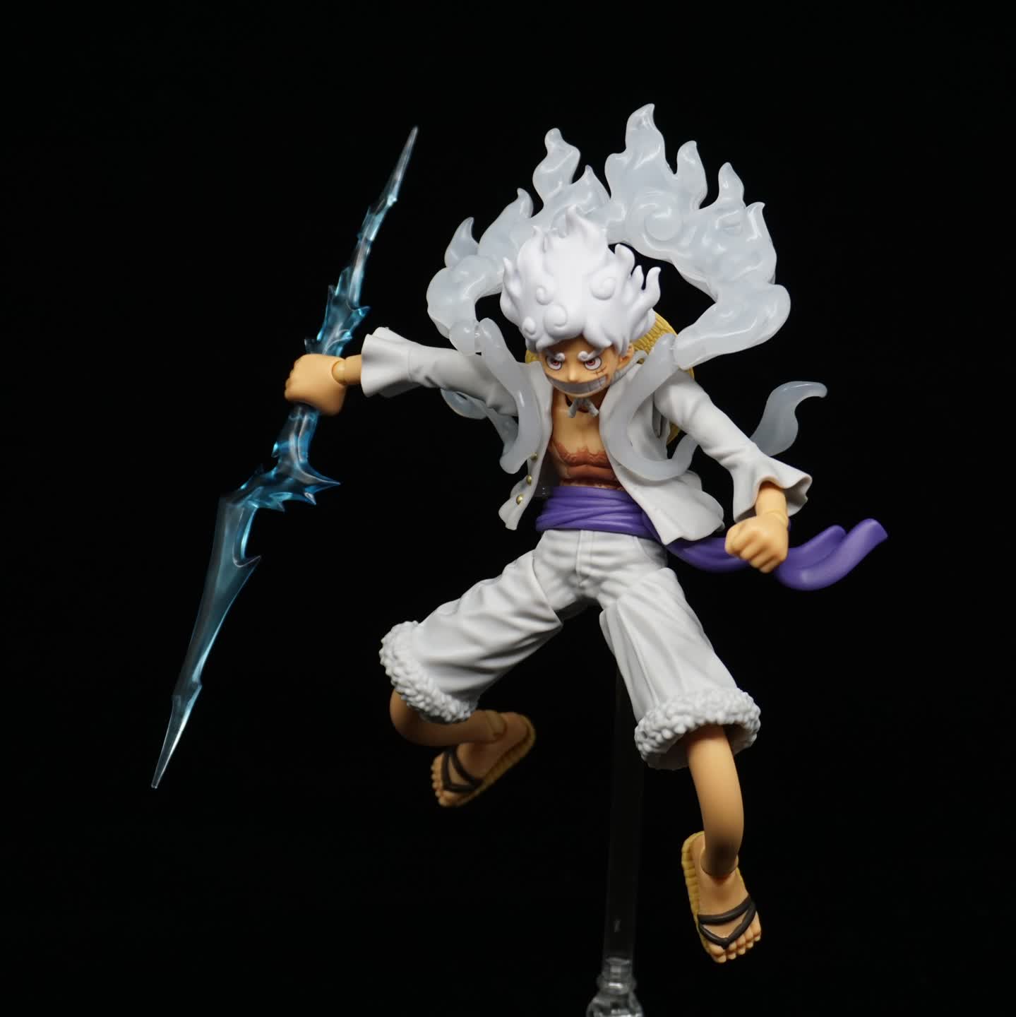반다이 S.H.Figuarts 몽키 D. 루피 -기어 5- (니카)