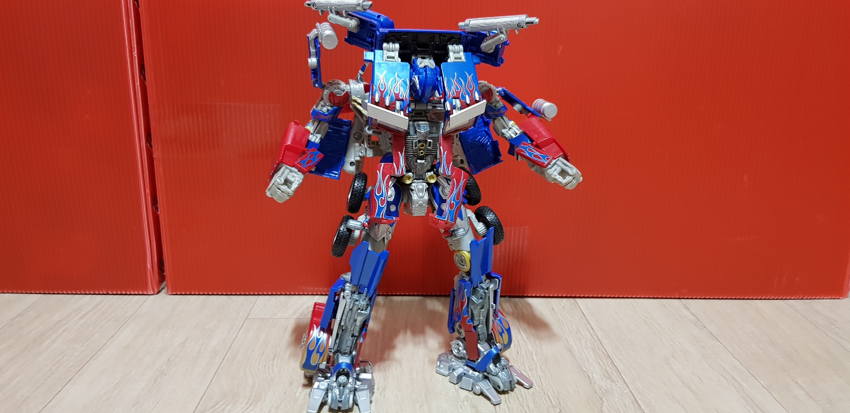 MPM-4 Optimus Prime