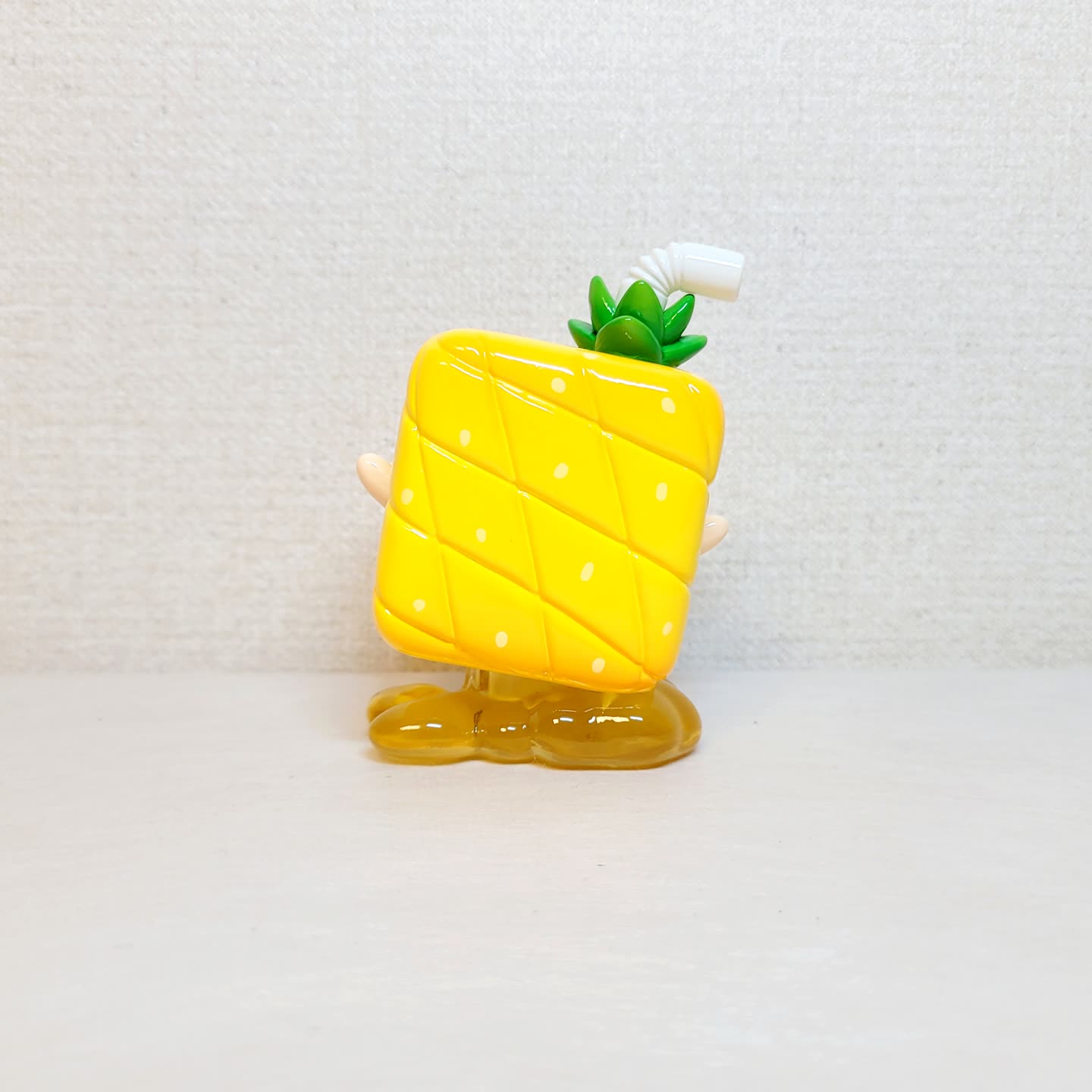 🍍퇀퇀 네온 선셋 비스트로-파인애플 라무네🍹
