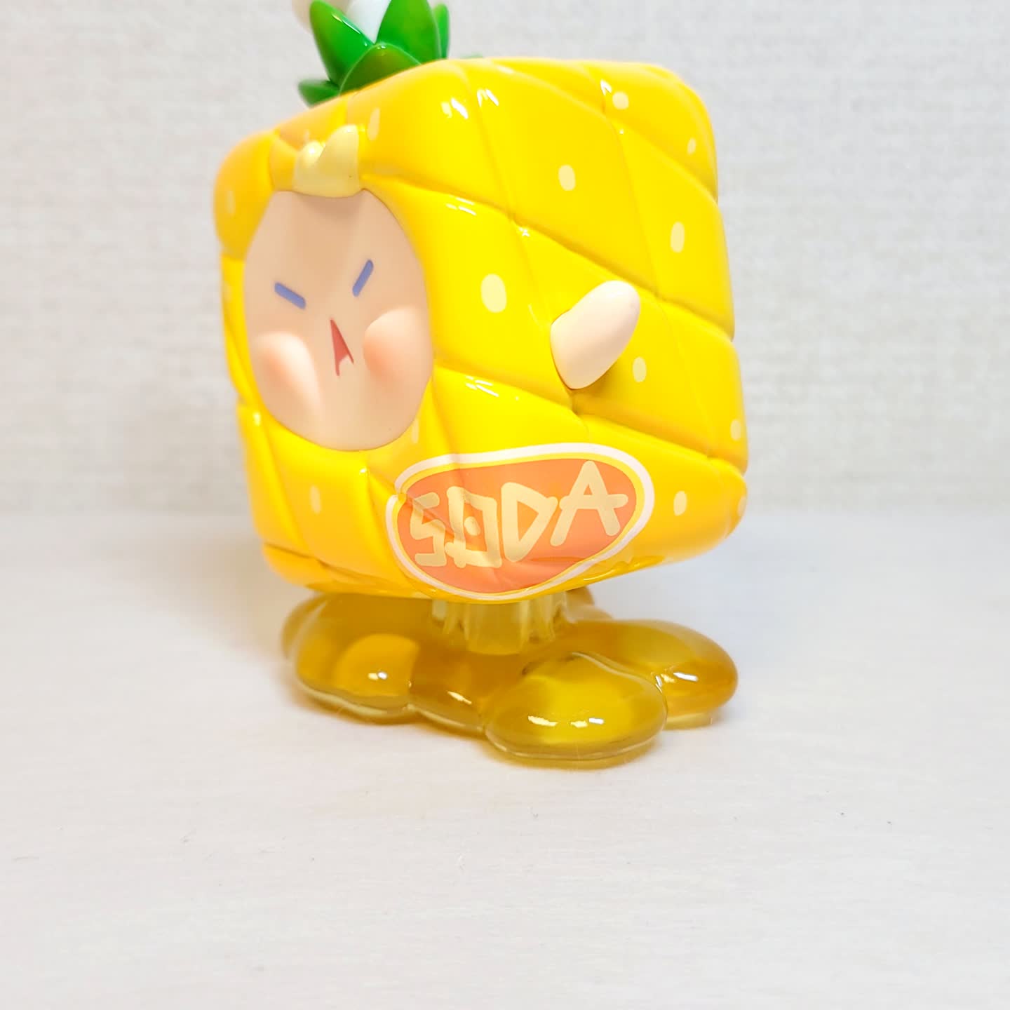 🍍퇀퇀 네온 선셋 비스트로-파인애플 라무네🍹