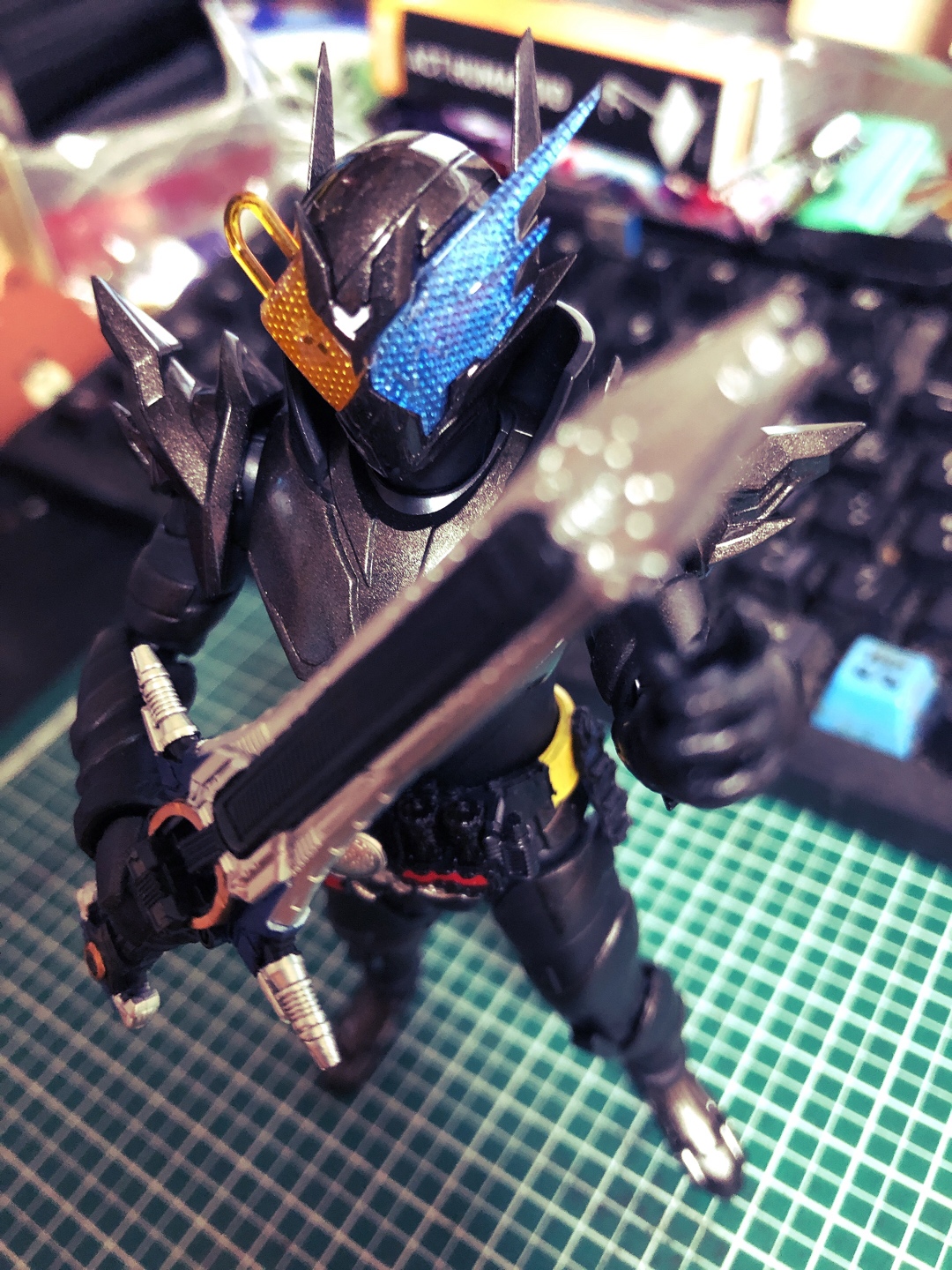 Shf 가면라이더 메탈빌드 