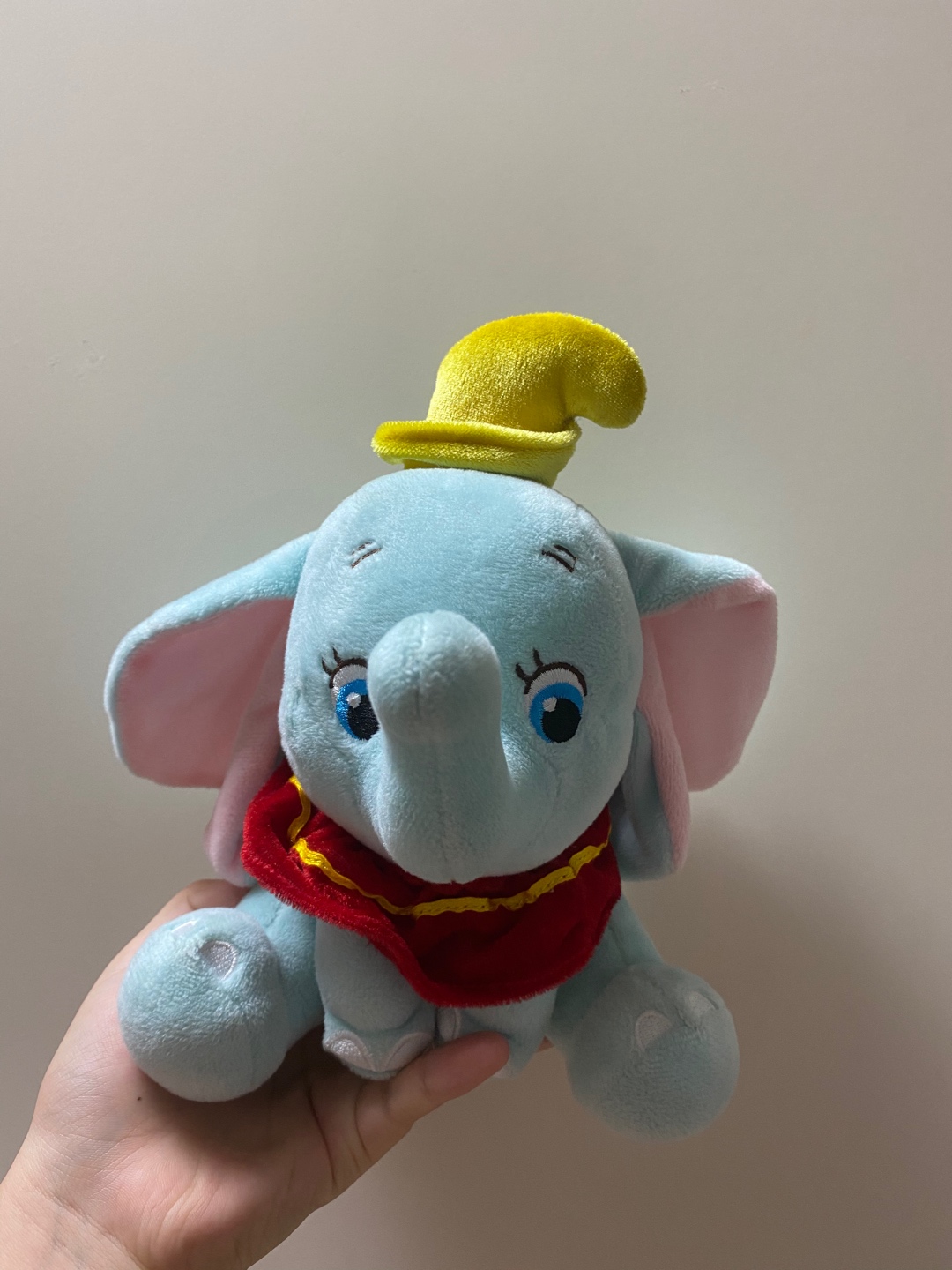 홍대에서 구한 날아라 덤보 😍🐘