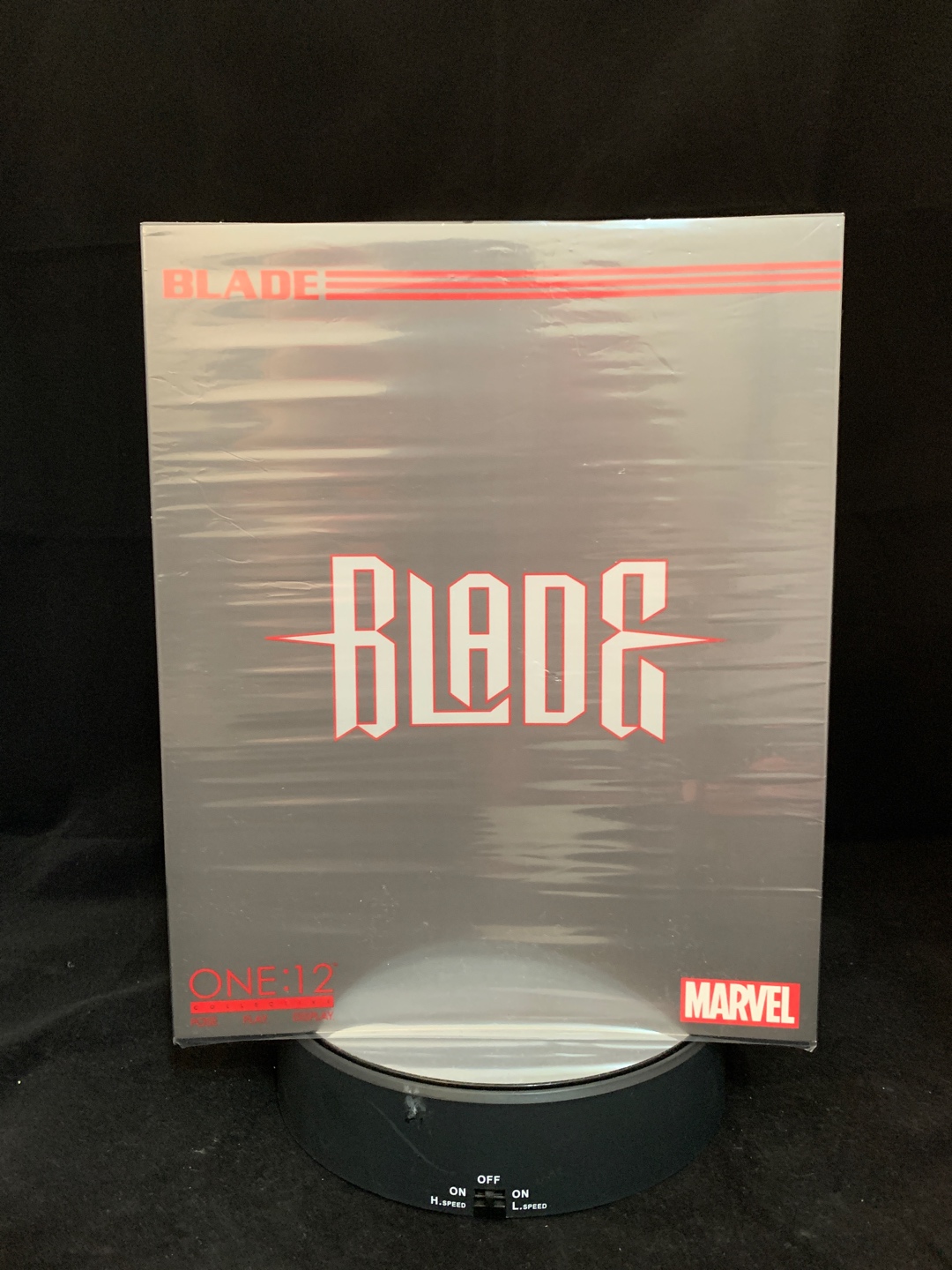 MezcoToys One:12 블레이드