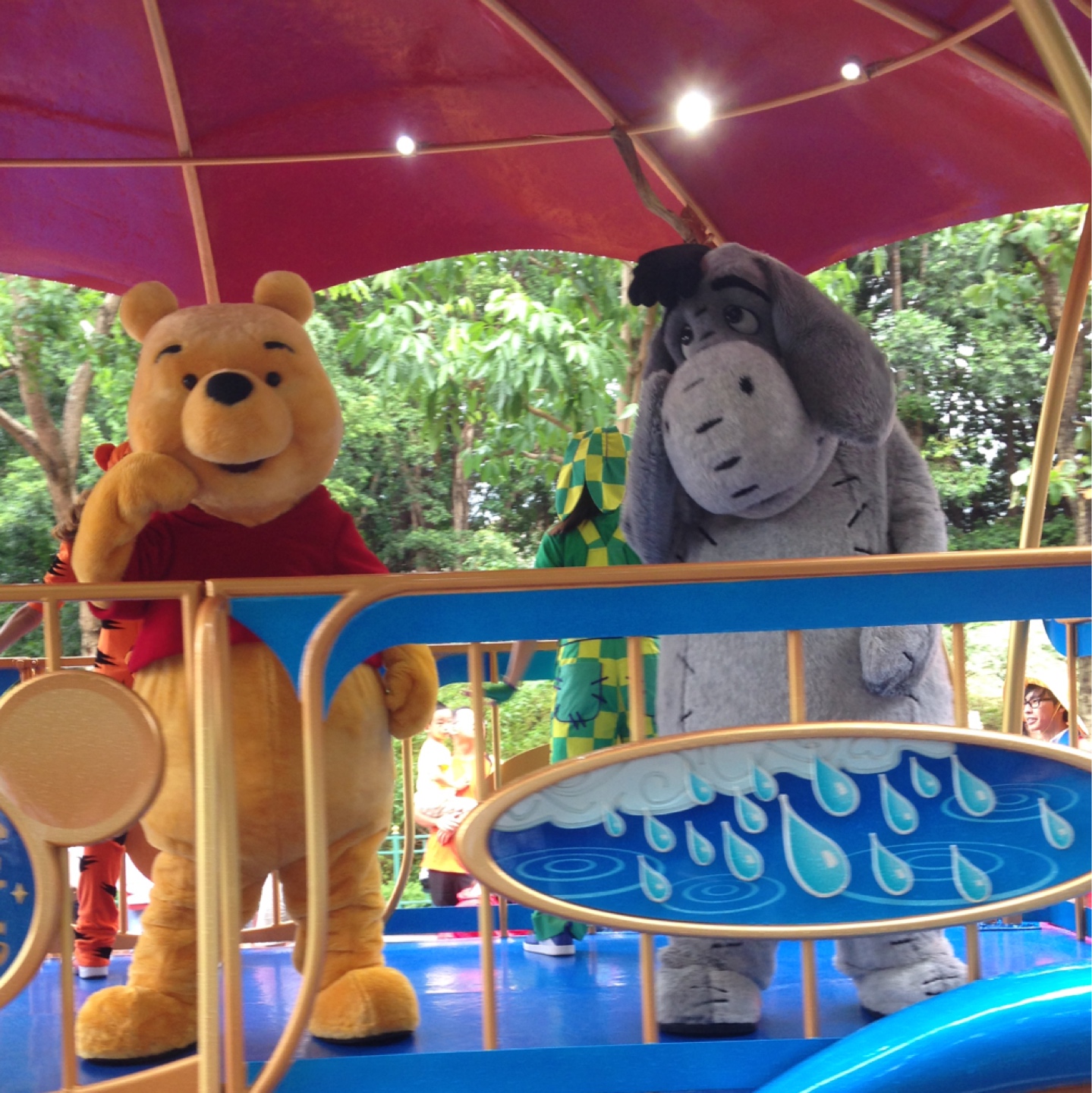 DISNEY LAND