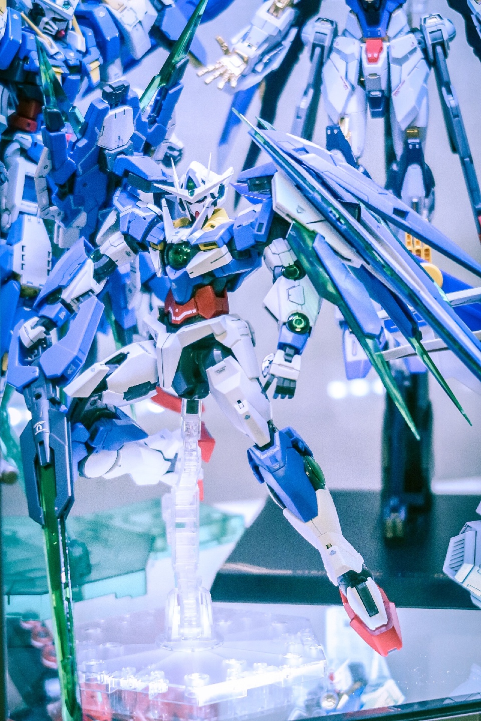 MG 00 QAN[T] FULL SABER