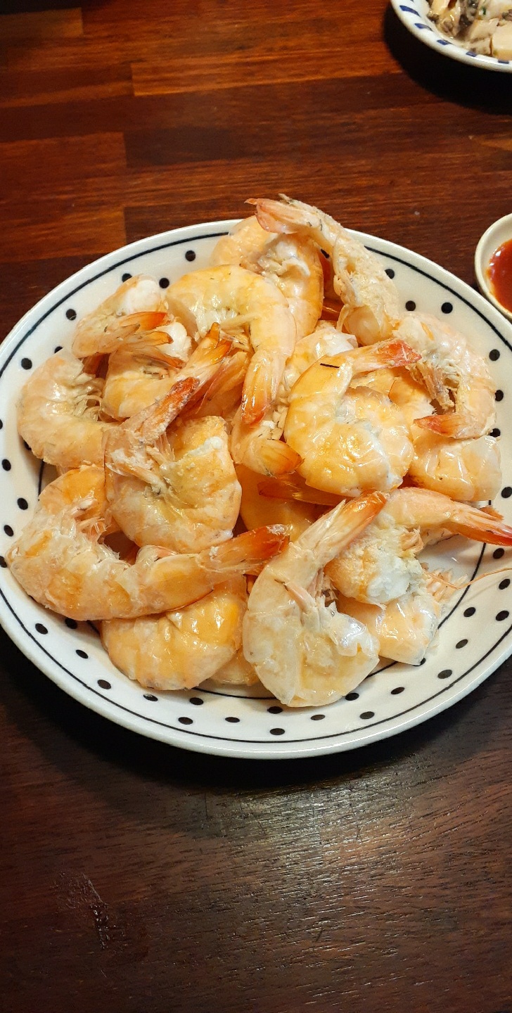 왕새우 먹방 🍤