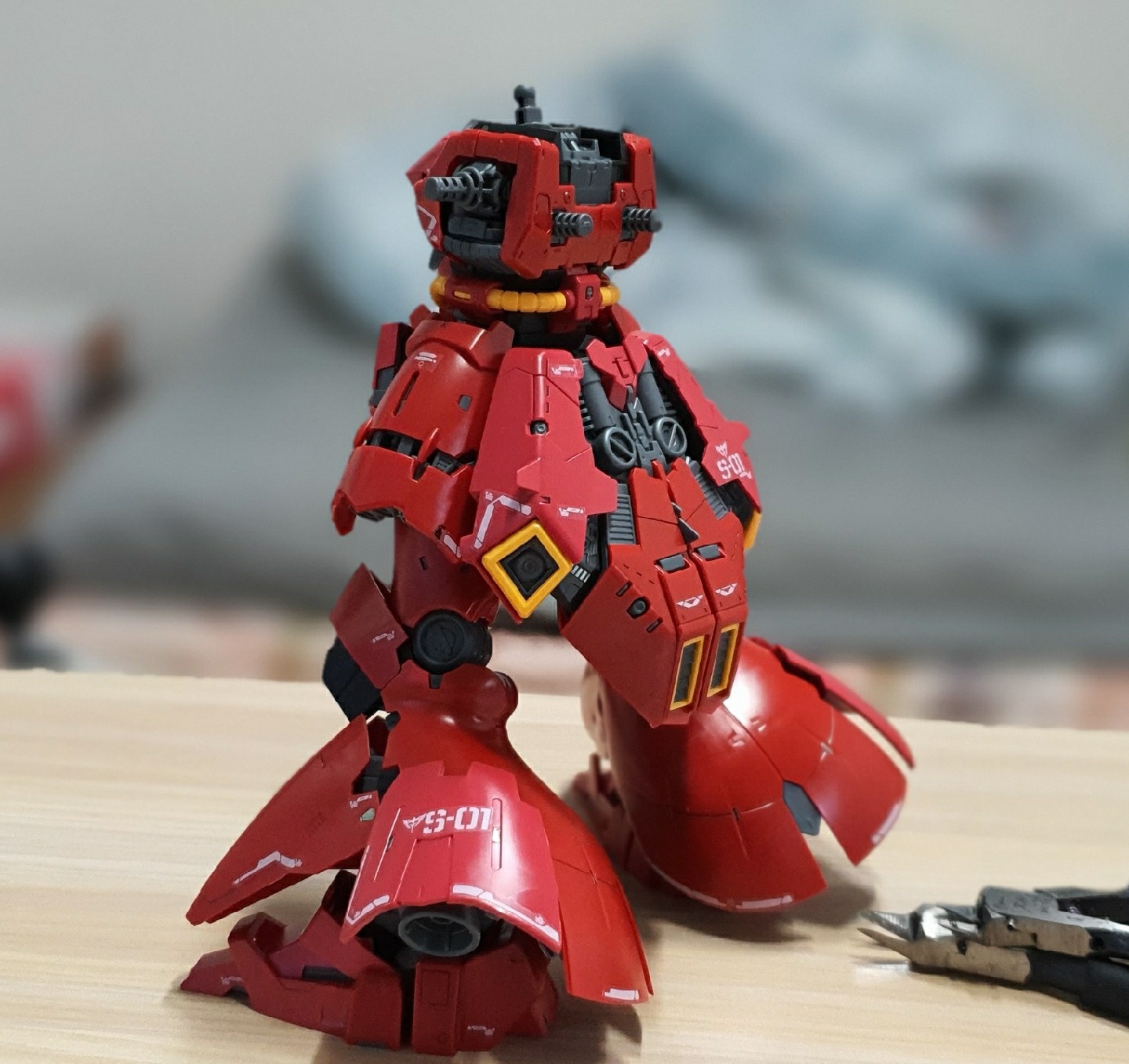 MSN-04 SAZABI
