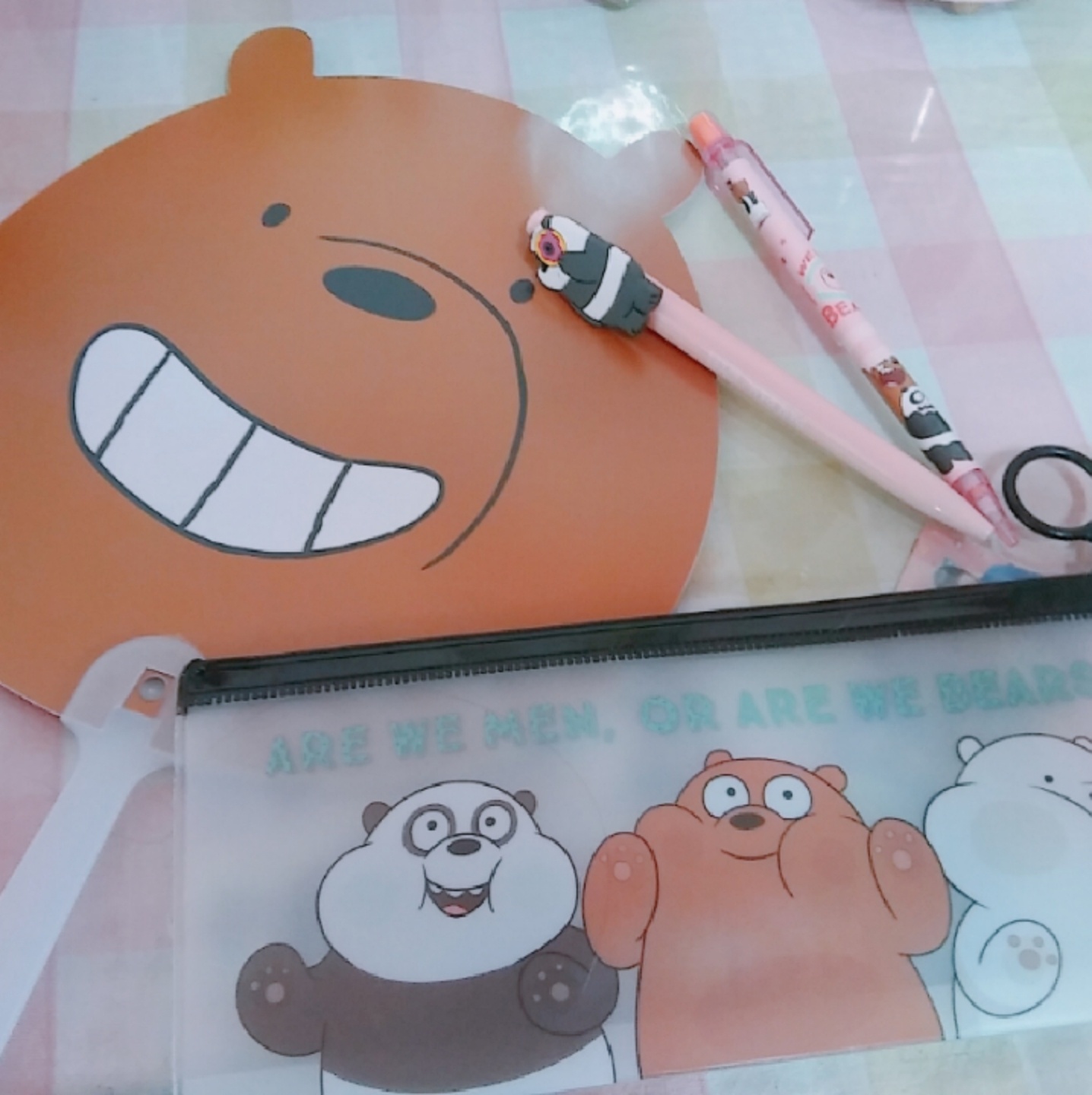 위베베 첫 굿즈였던🥺