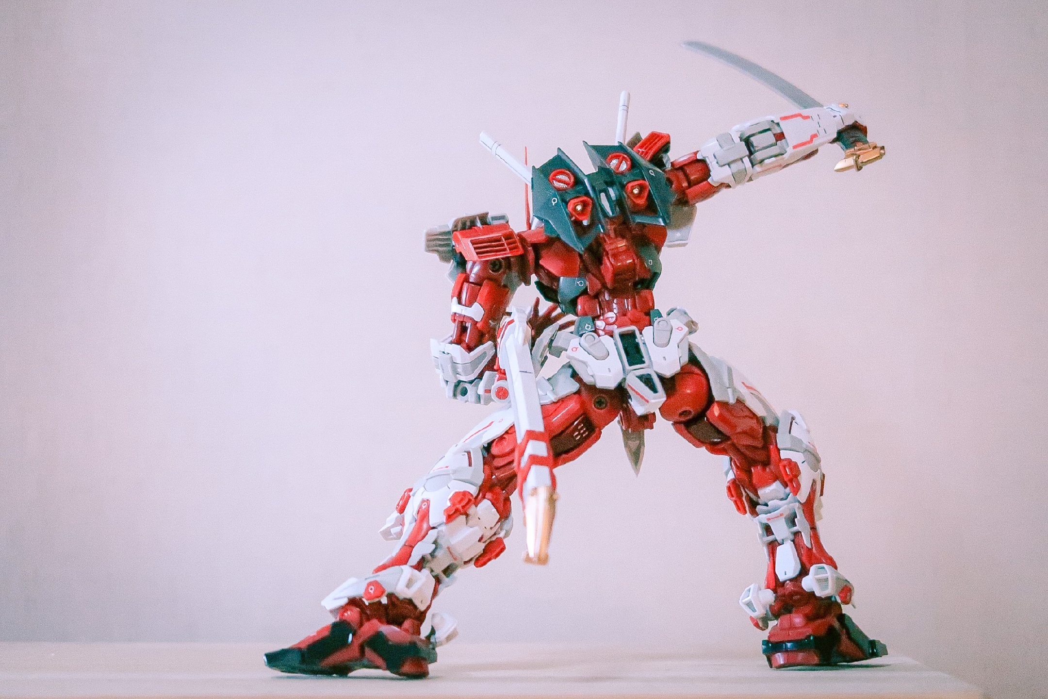HiRM Astray Redframe