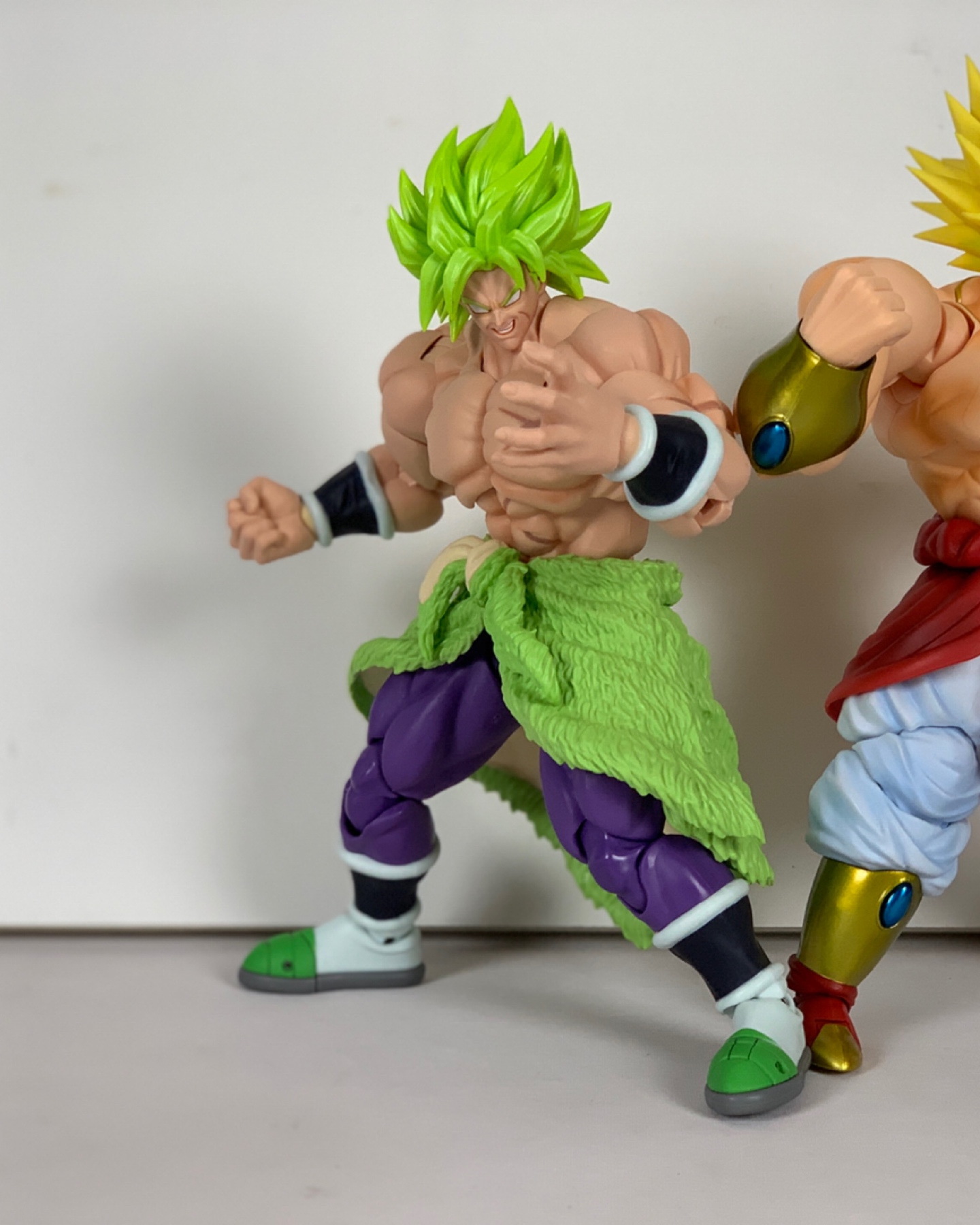 S.H.Figuarts
신극장판 브로리 풀파워 & 구극장판 브로리