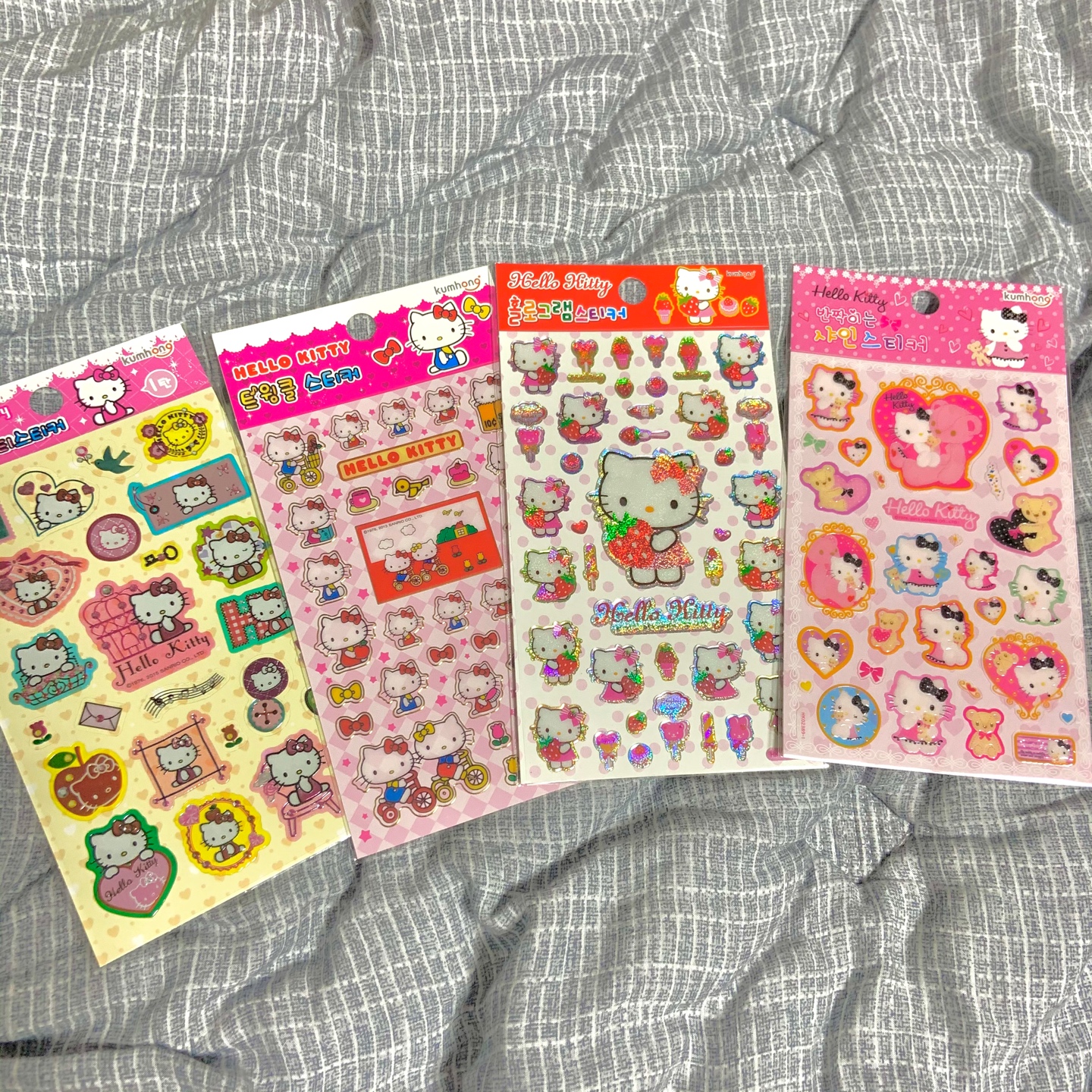 🎀 𝐻𝑒𝑙𝑙𝑜 𝑘𝑖𝑡𝑡𝑦 40 🎀