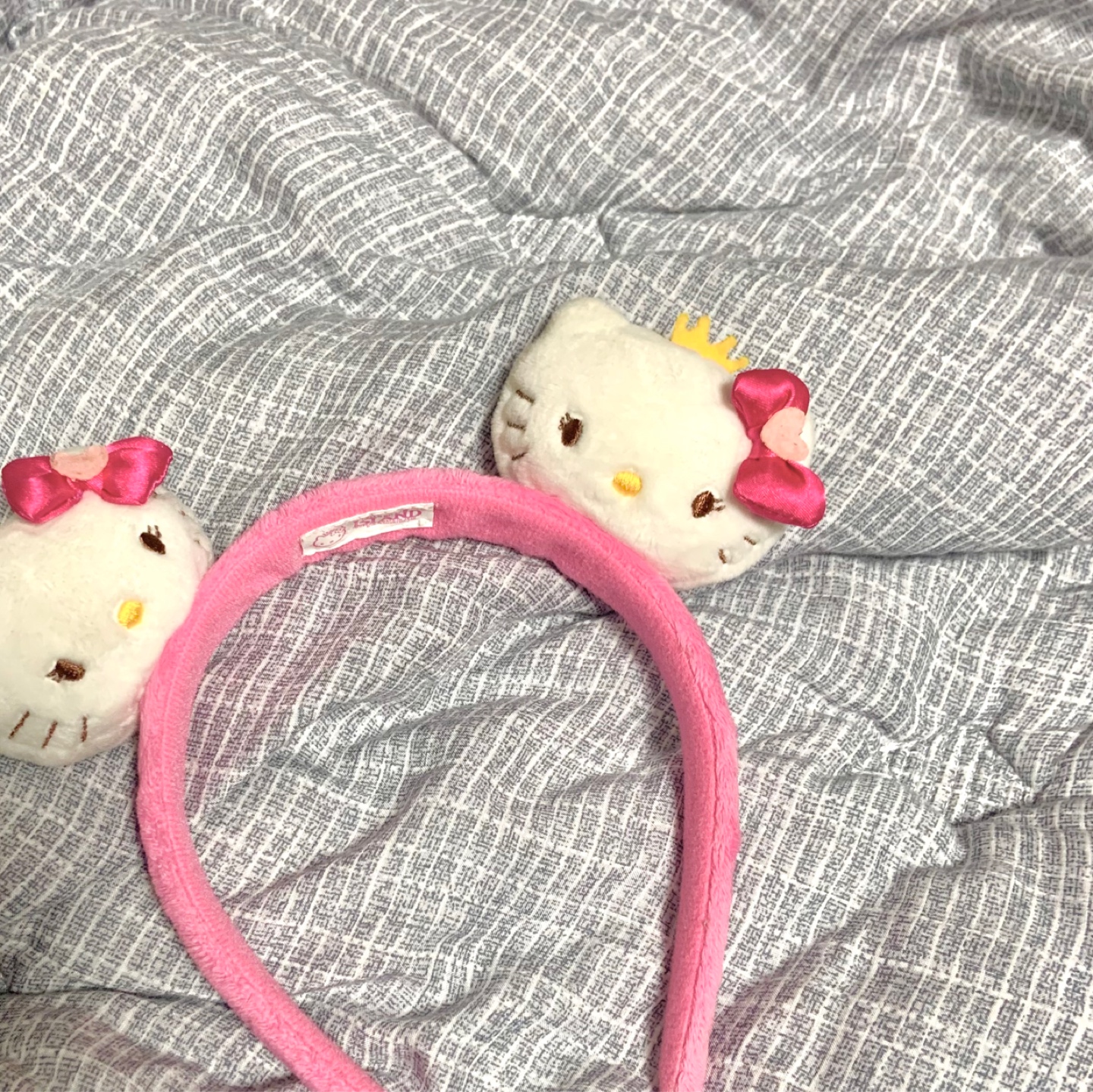 🎀 𝐻𝑒𝑙𝑙𝑜 𝑘𝑖𝑡𝑡𝑦 50 🎀