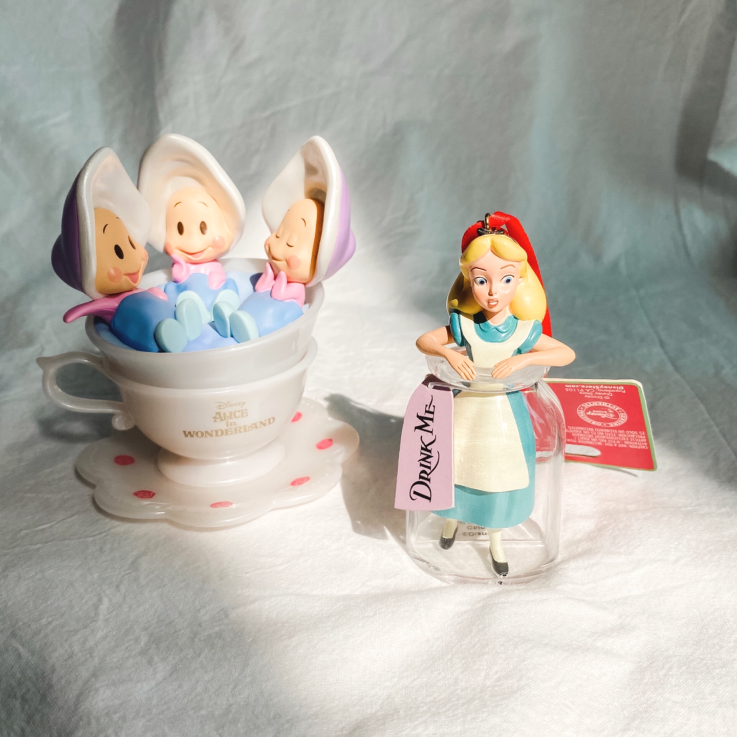 Alice and wonderland⏰🌷🍄