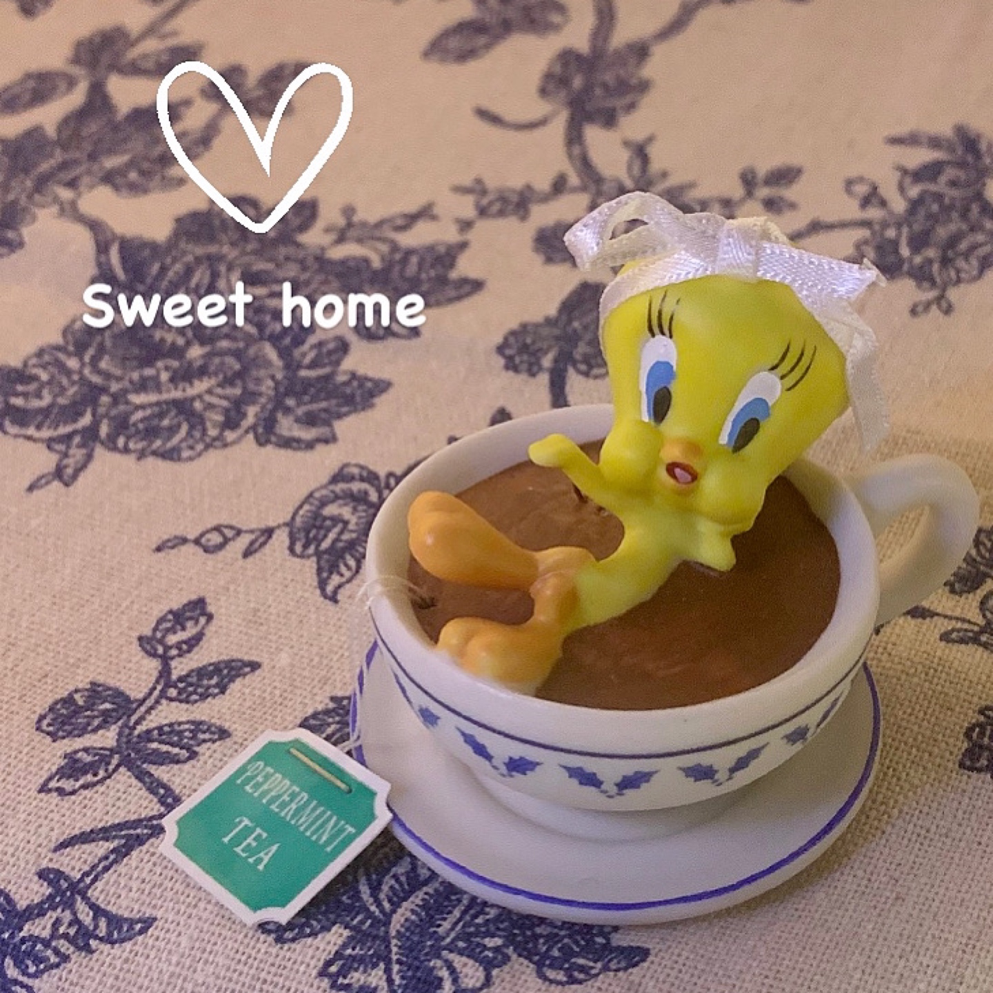 tweety ornament ’ᴗ’ღ