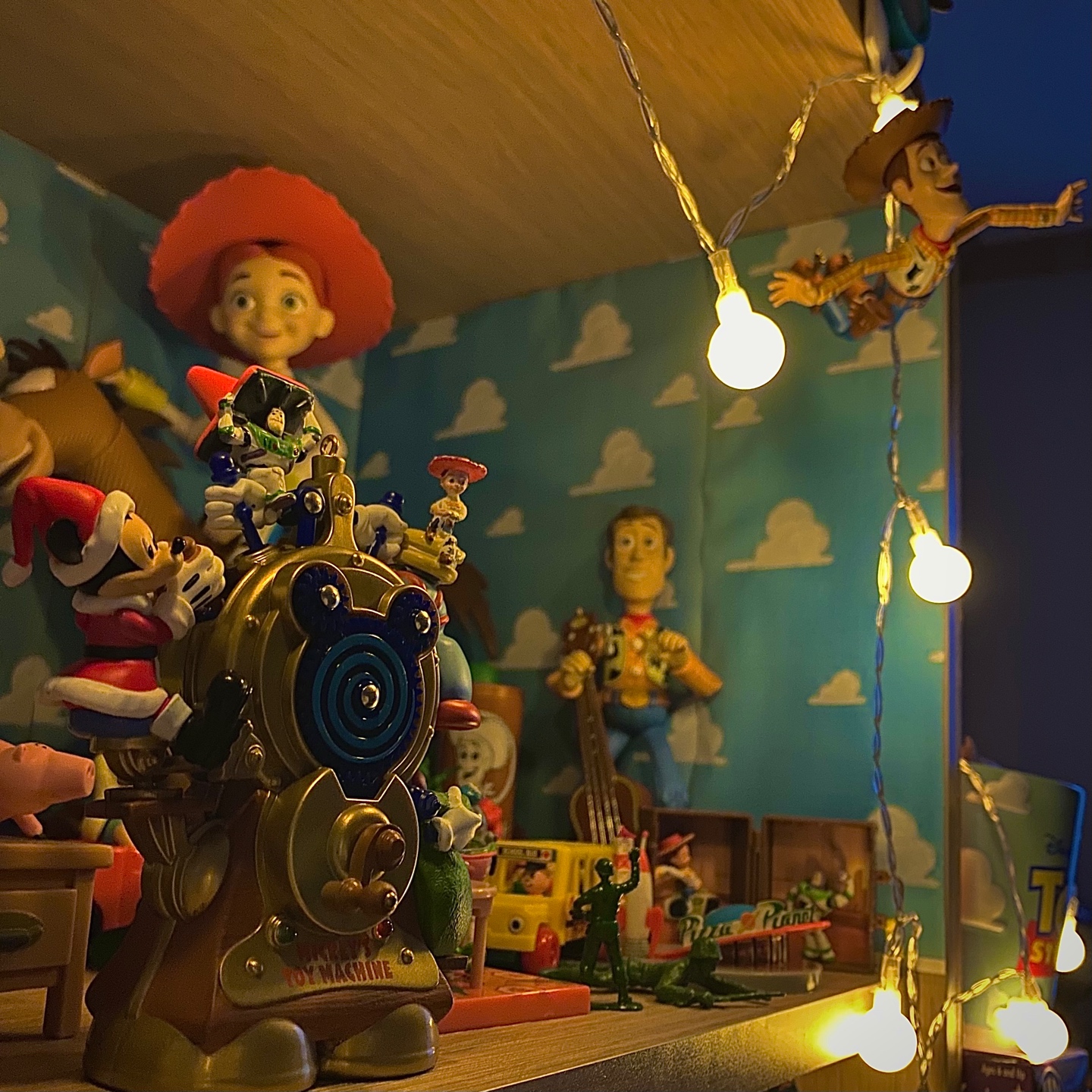 TOY STORY