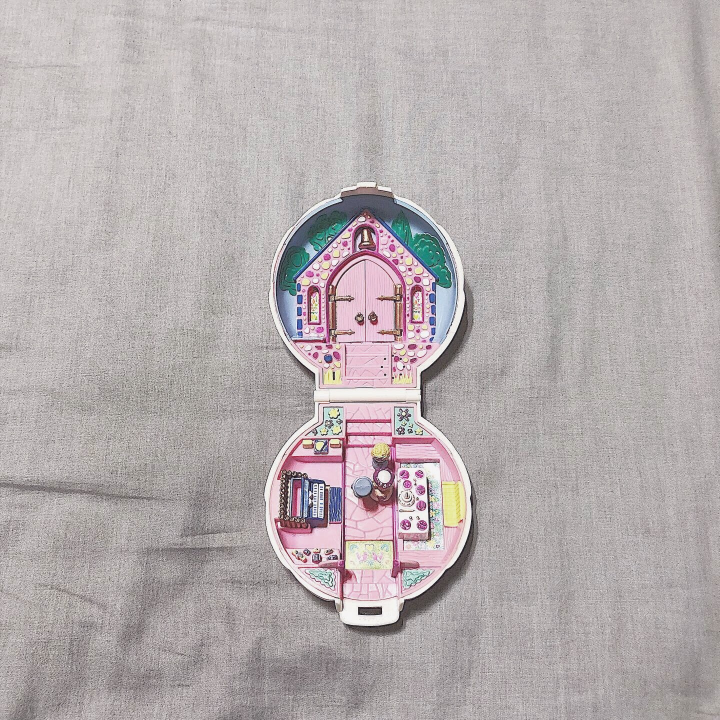 Wedding Polly Pocket (Rare White Version)