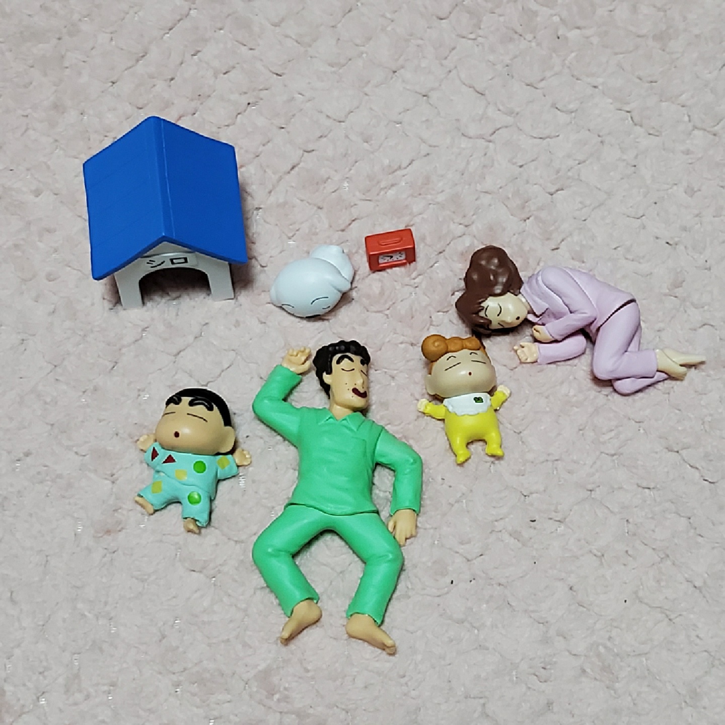 오랜만에 꺼낸 짱구가족❤