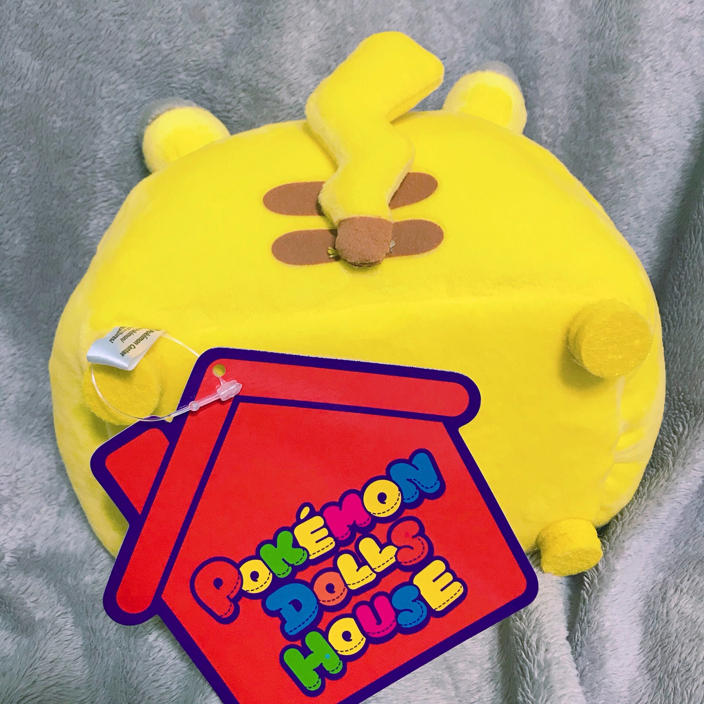 피카츄소파🛋⚡️⚡️