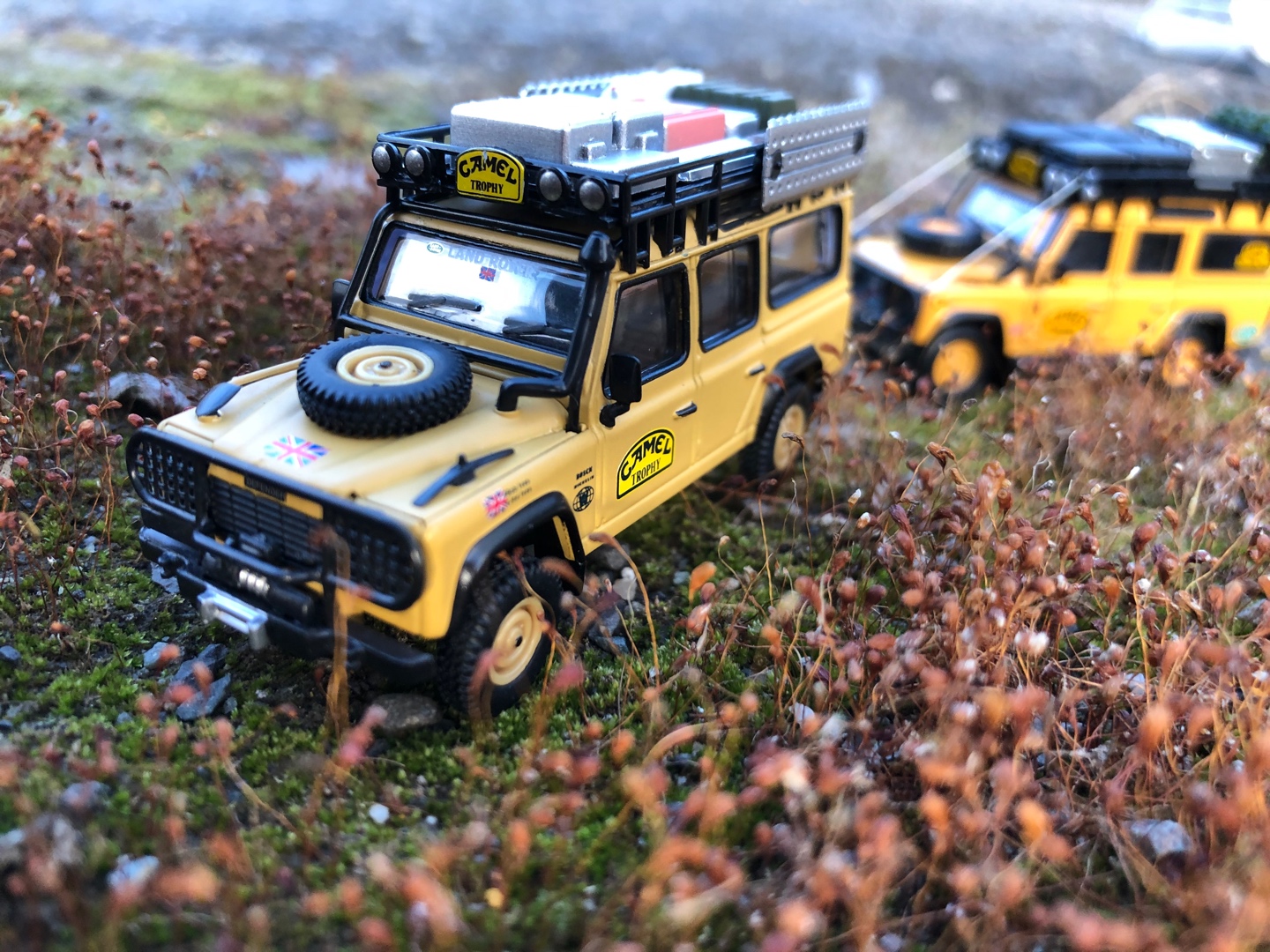 LANDROVER