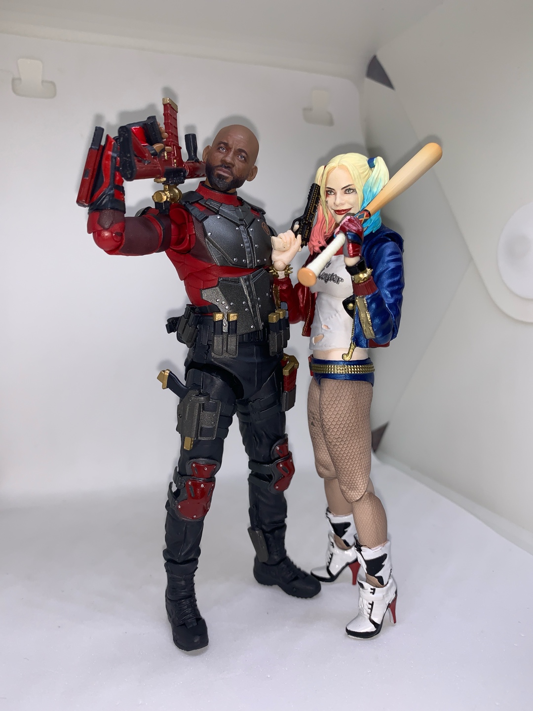 반다이 S.H.Figuarts + Suicide Squad
DEADSHOT & Harley Quinn