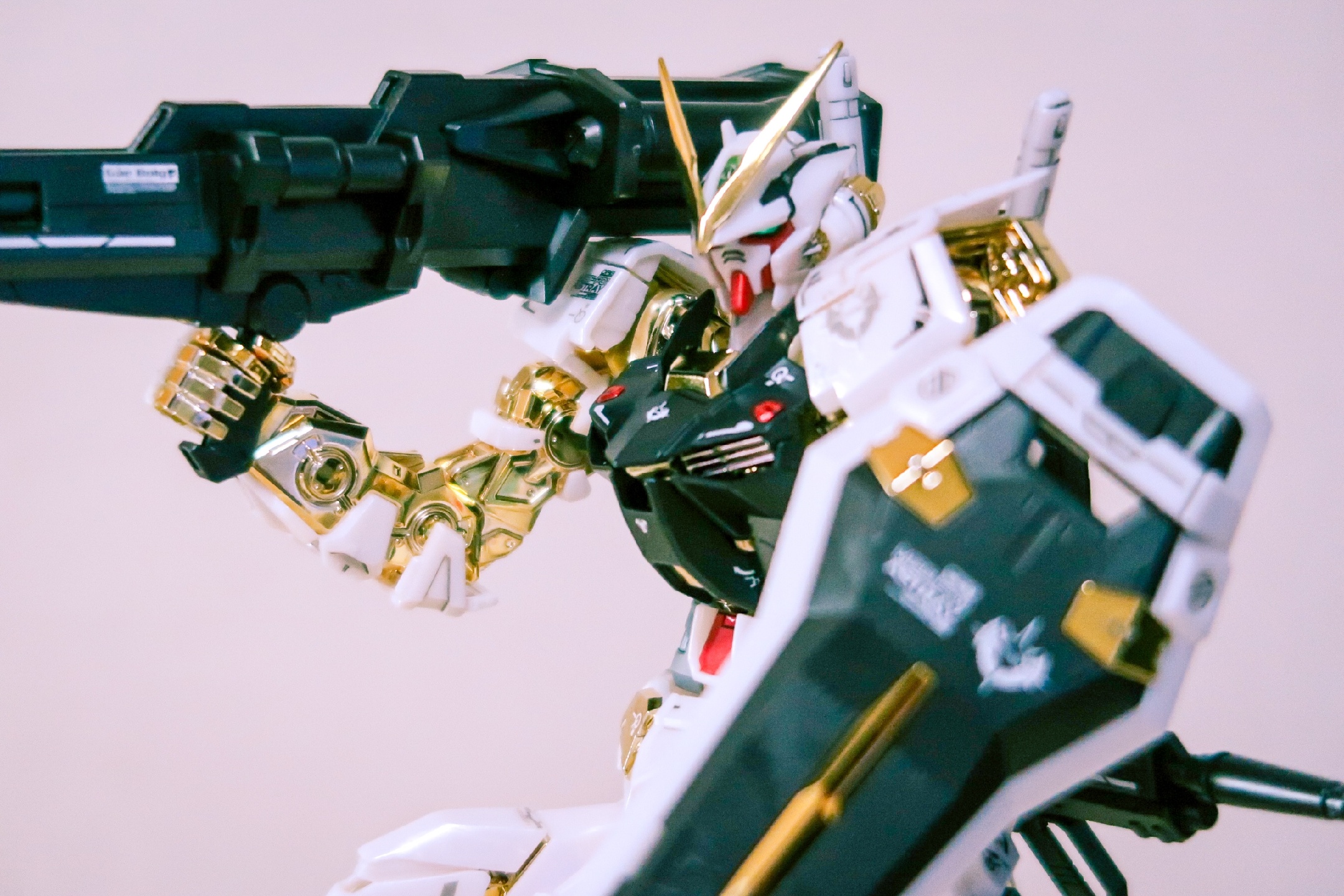 MG Gundam Astray GoldFrame