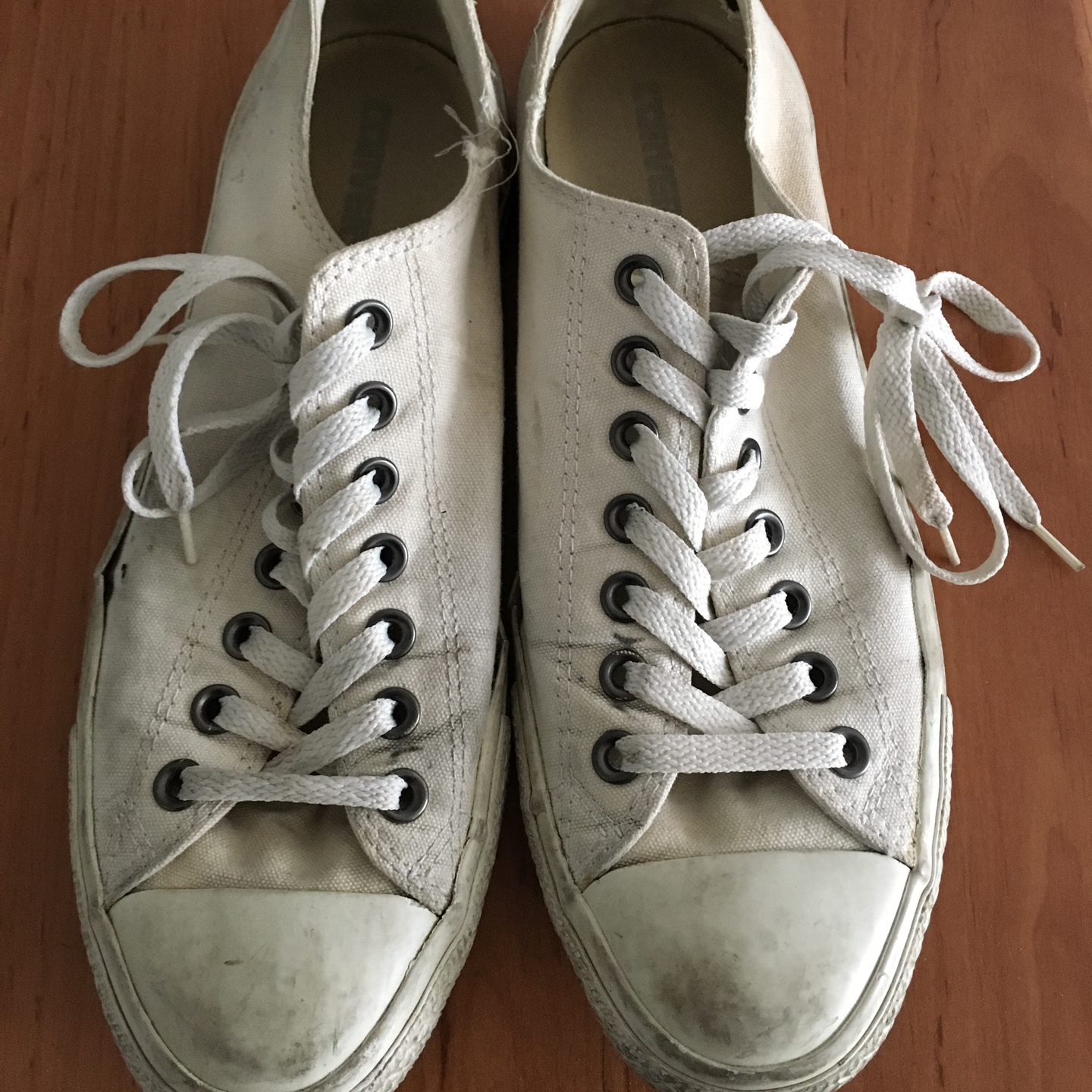 converse vintage sneakers