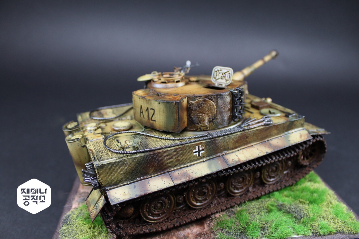 1/35 Tiger 