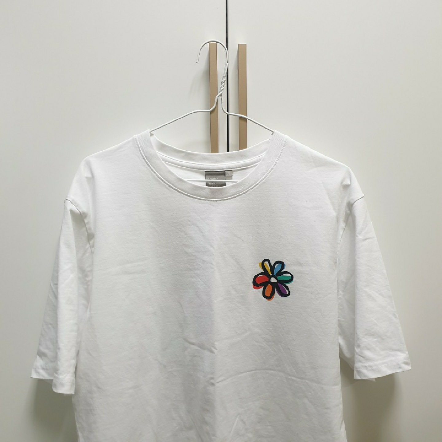 스파오(SPAO) (픽사) 그래픽티셔츠 exclusive (인사이드아웃) 빙봉빙봉 WHITE SPRLA37C11