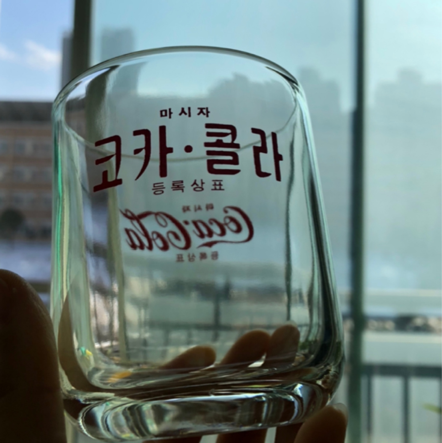 코카콜라 잔~