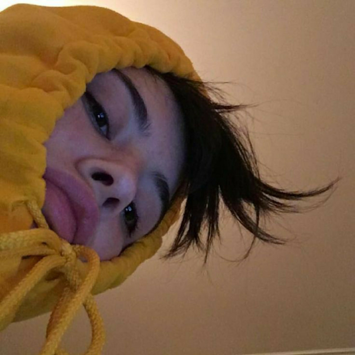 𝒢𝓇𝒶𝒸𝒾ℯ 𝒜𝒷𝓇𝒶𝓂𝓈 .