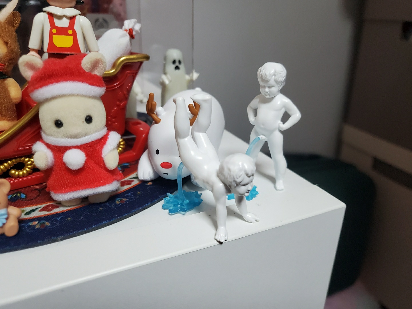 쉬이ㅡ